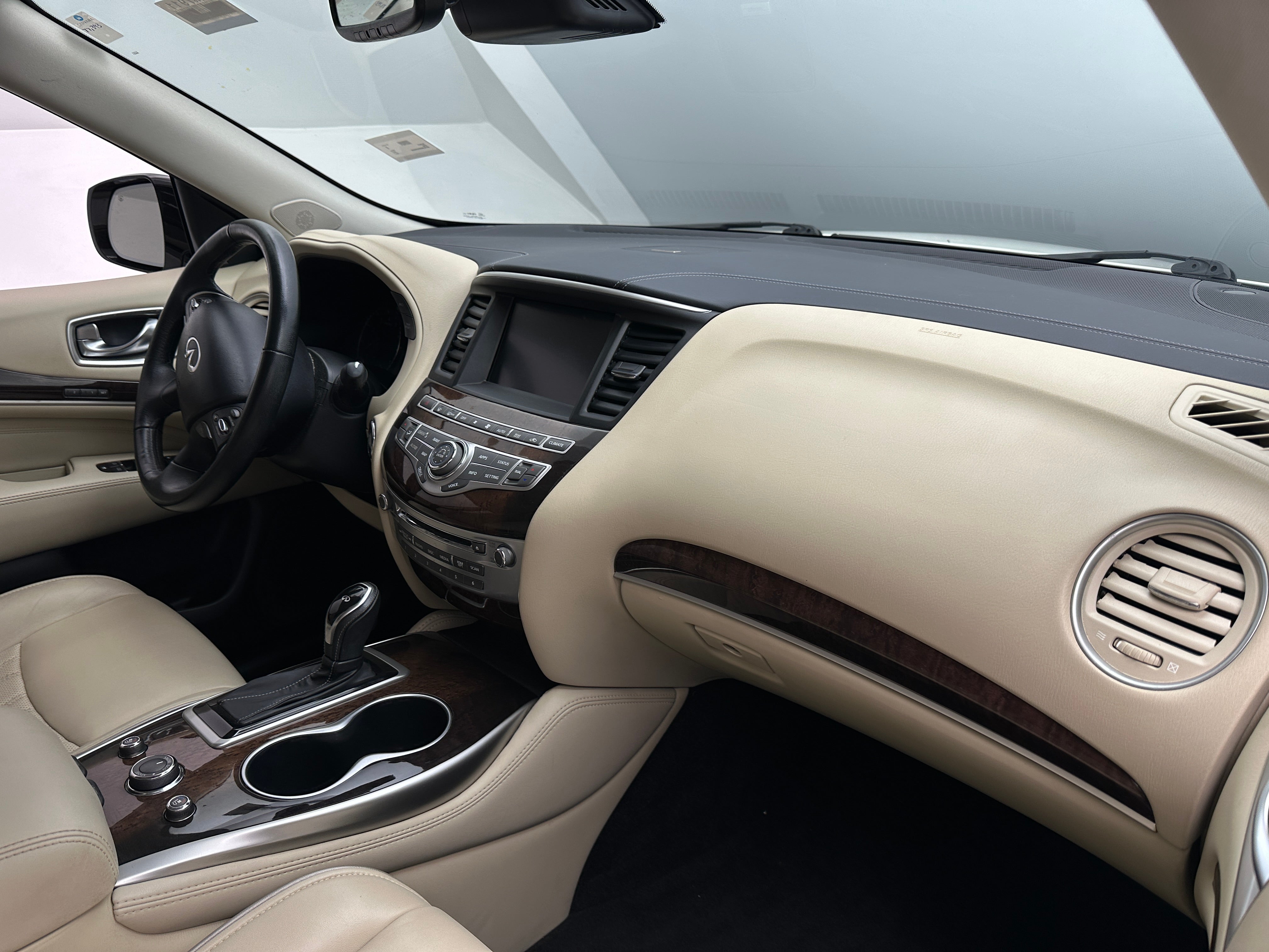 2017 INFINITI QX60  2