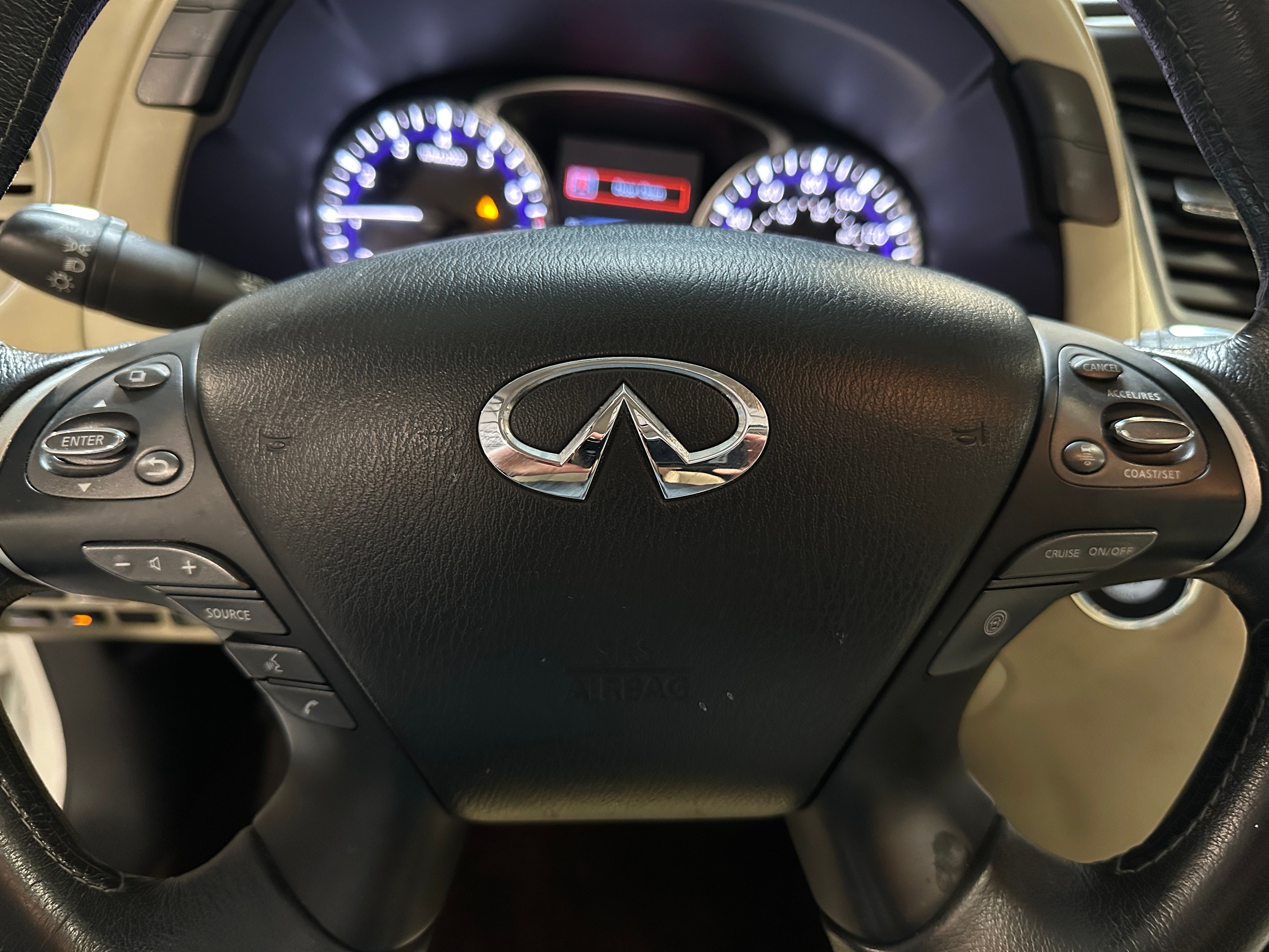 2017 INFINITI QX60  4