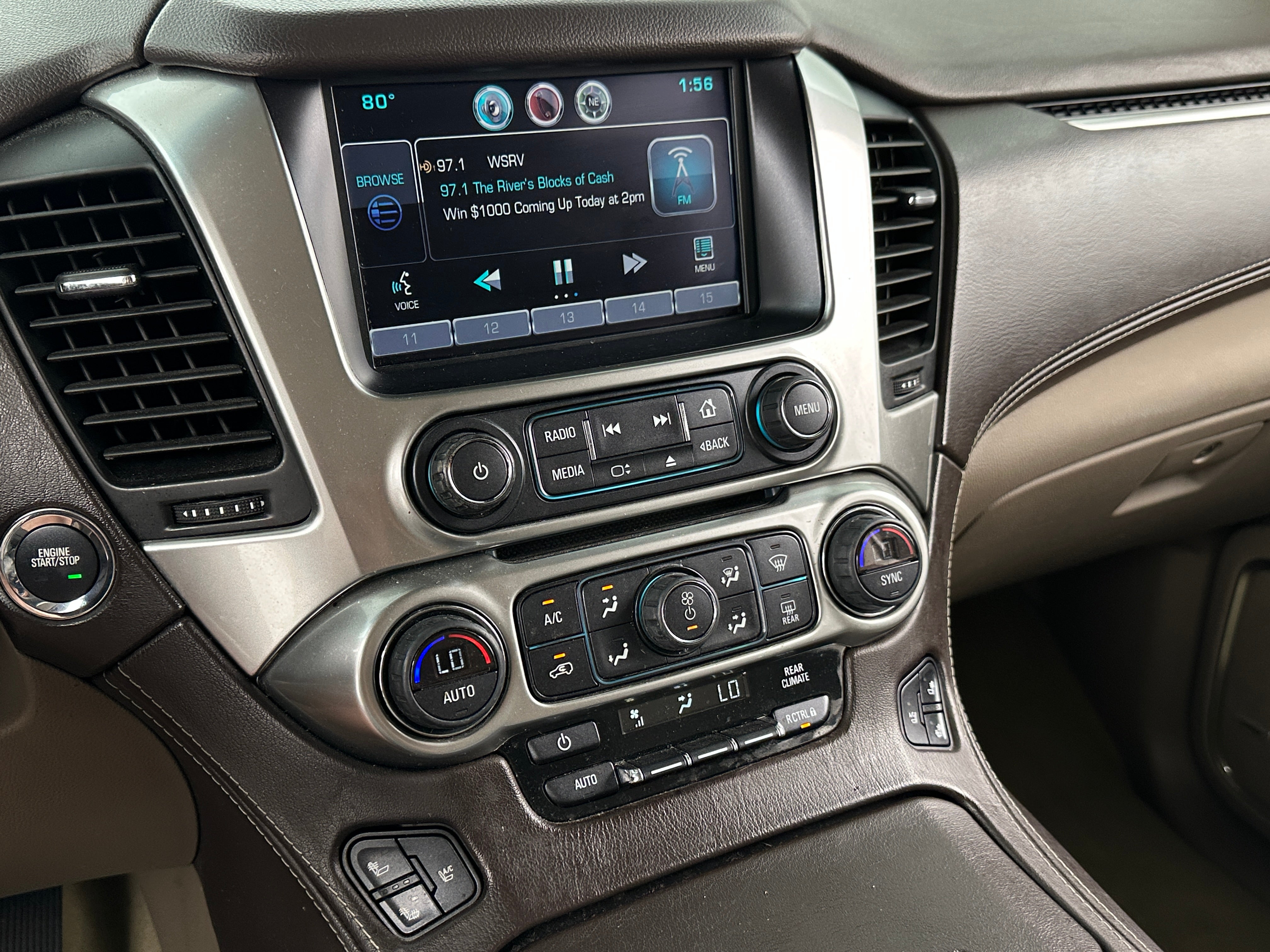 2015 Chevrolet Tahoe LTZ 3