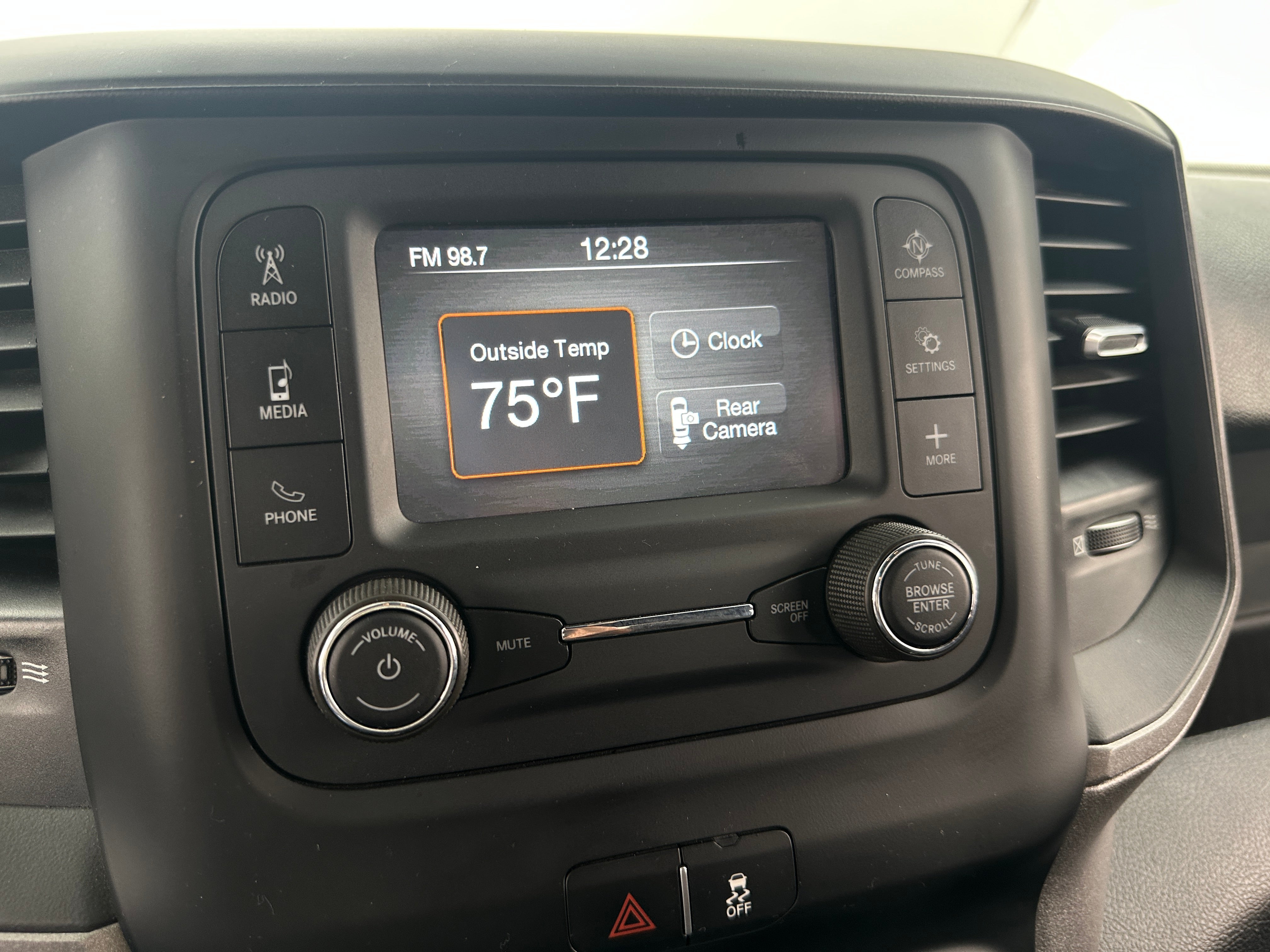 2023 RAM 2500 Tradesman 4
