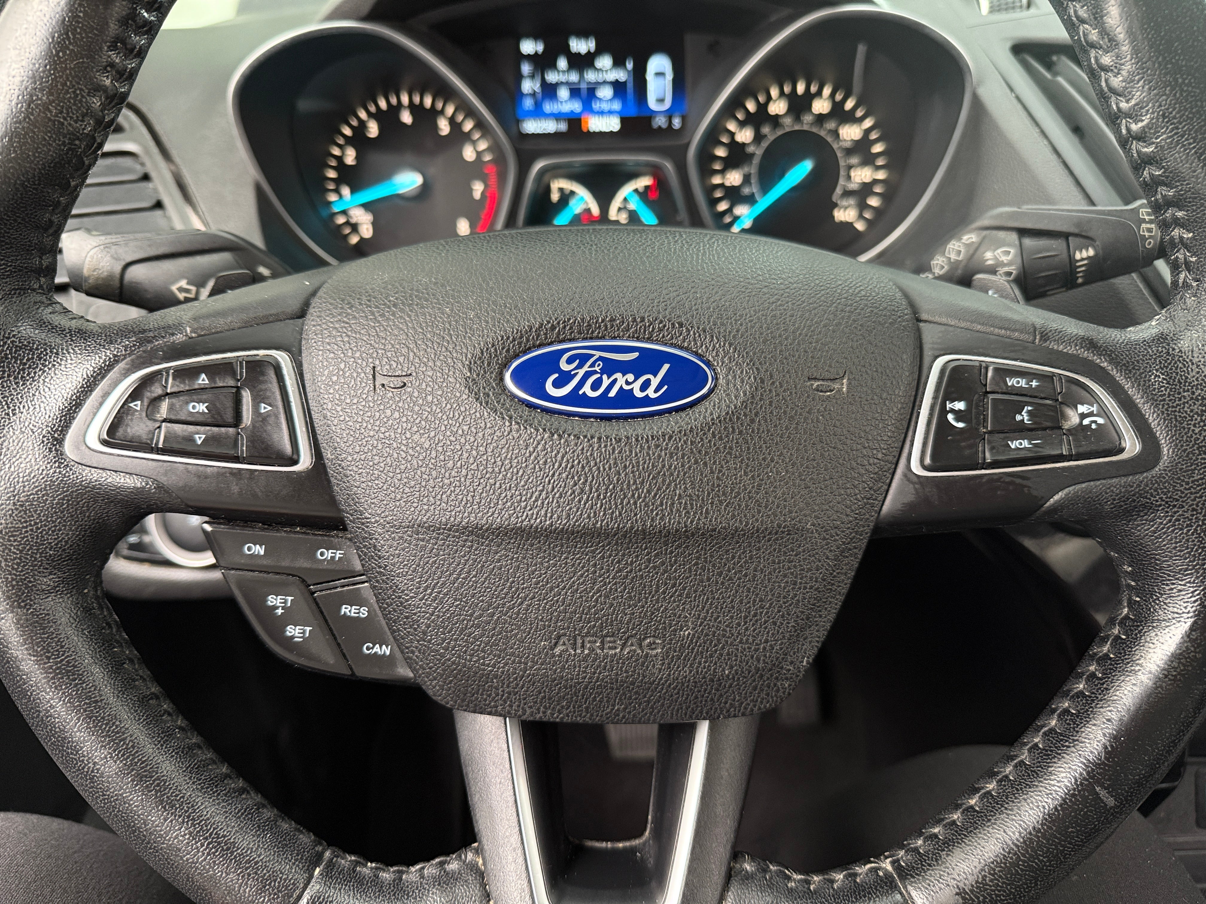 2017 Ford Escape Titanium 4