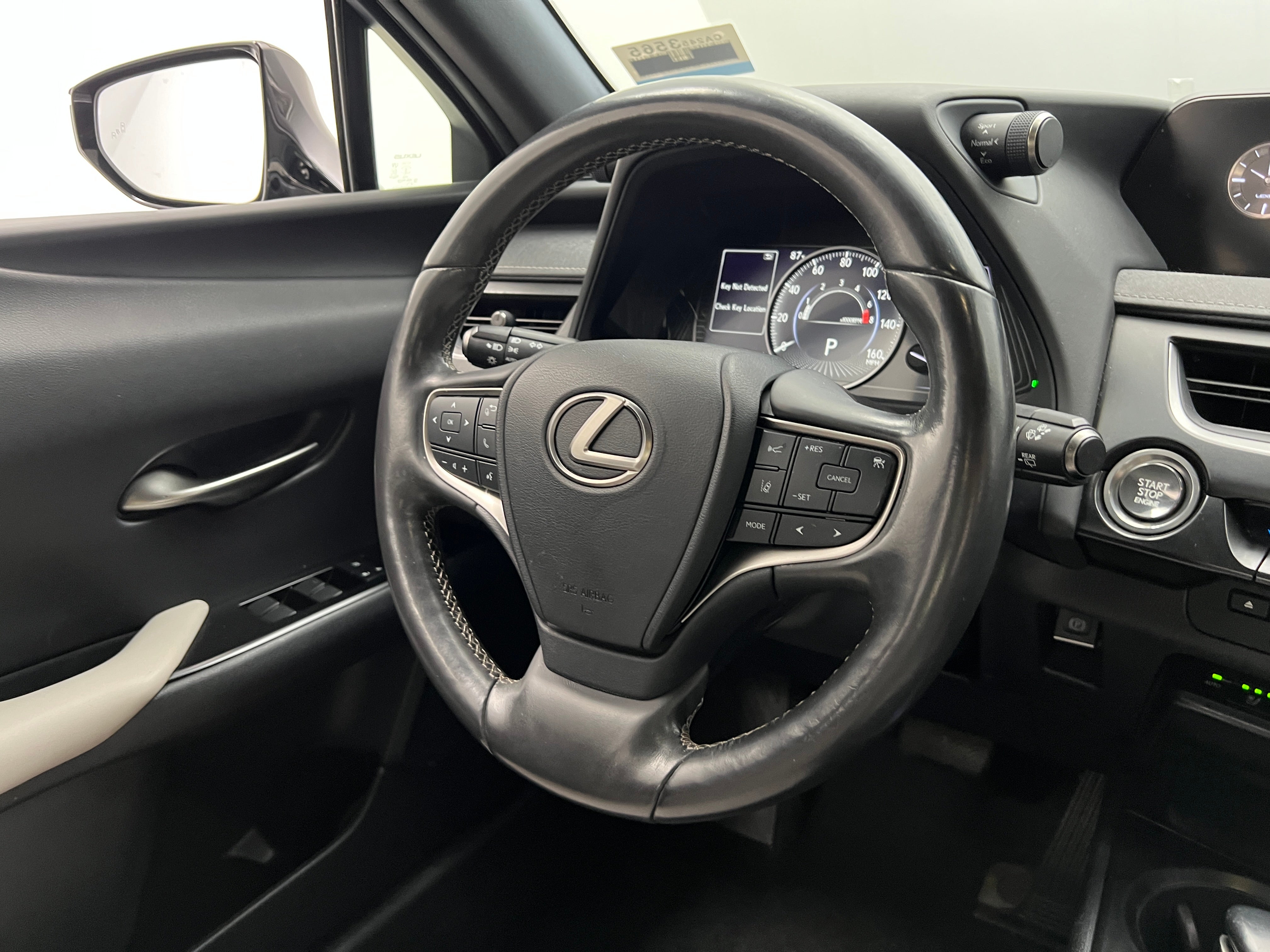 2020 Lexus UX 200 4