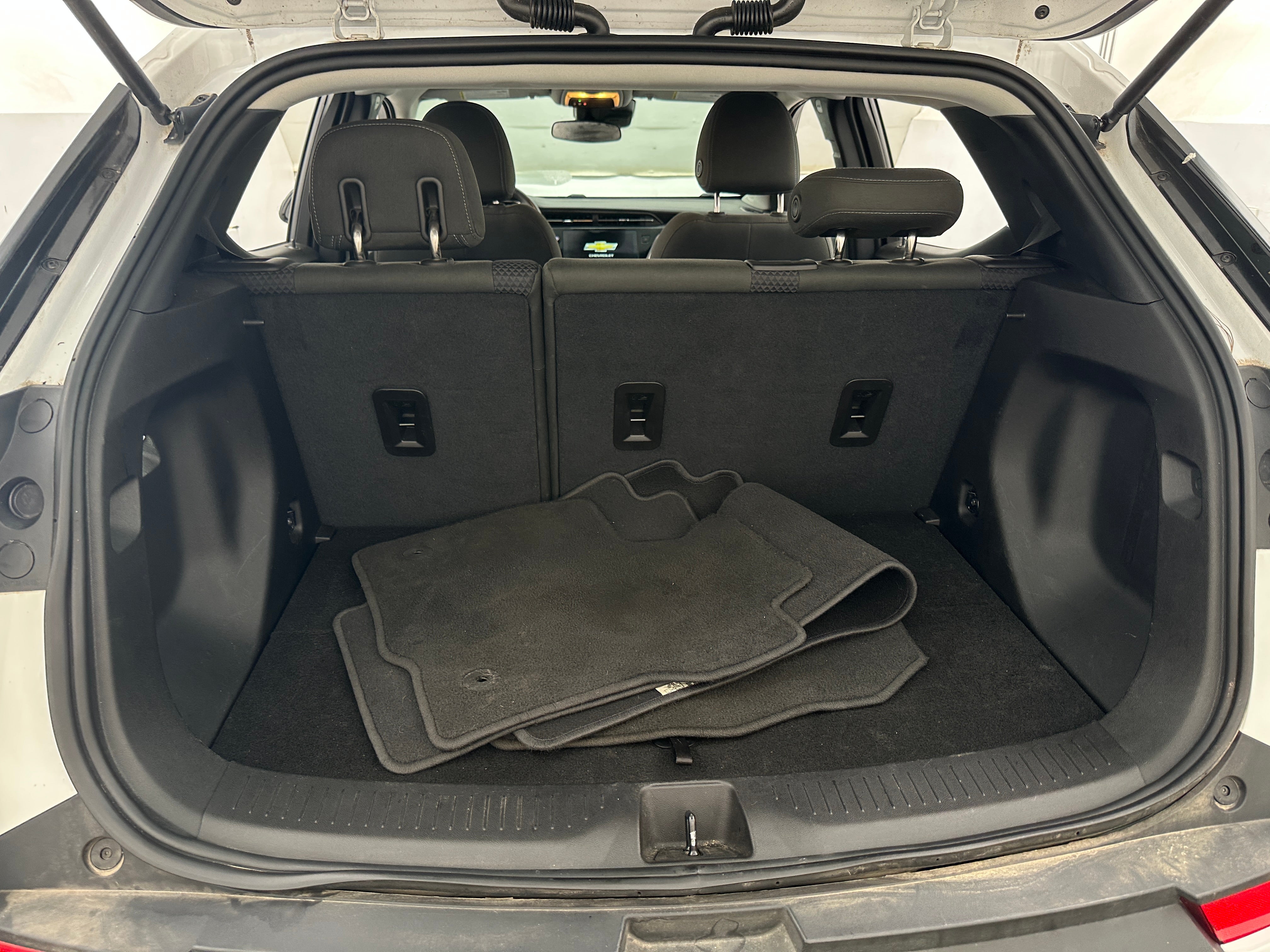 2023 Chevrolet Bolt EUV LT 7