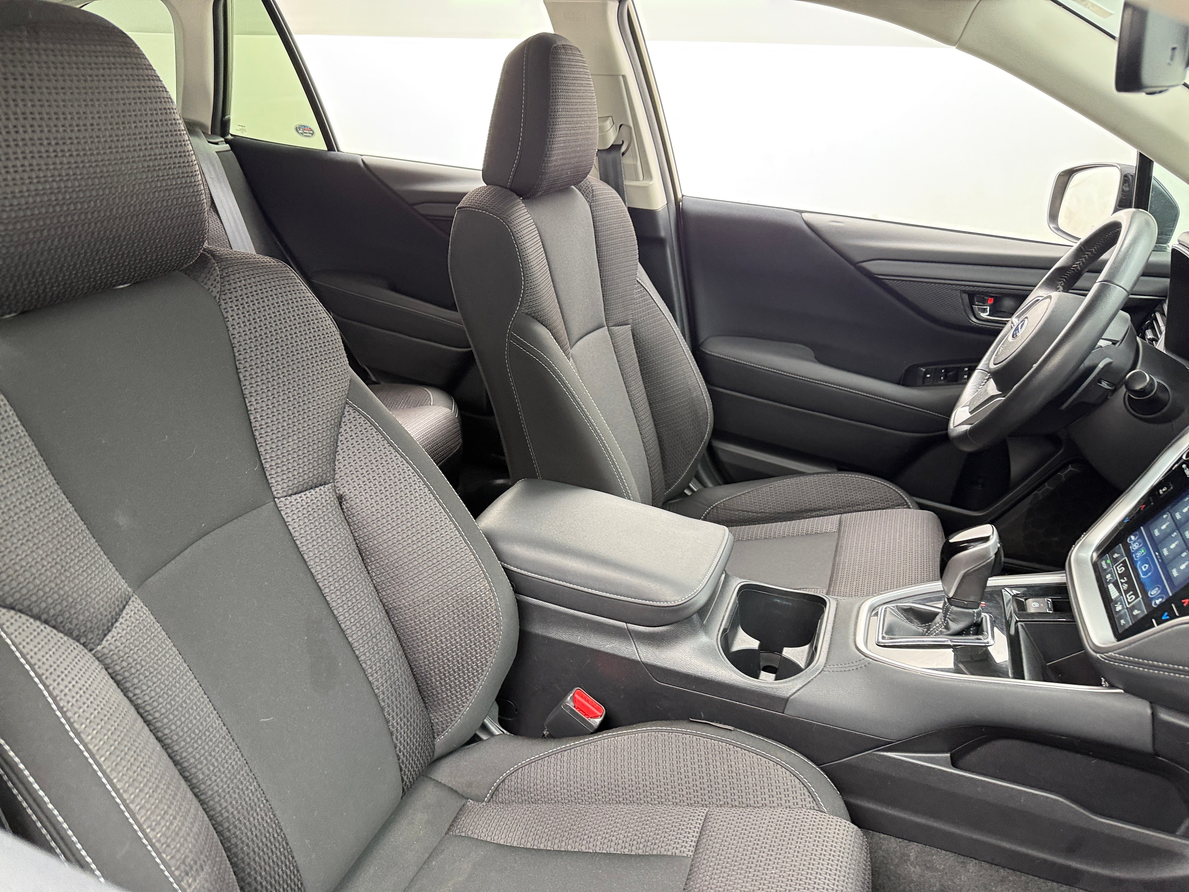 2023 Subaru Outback Premium 2