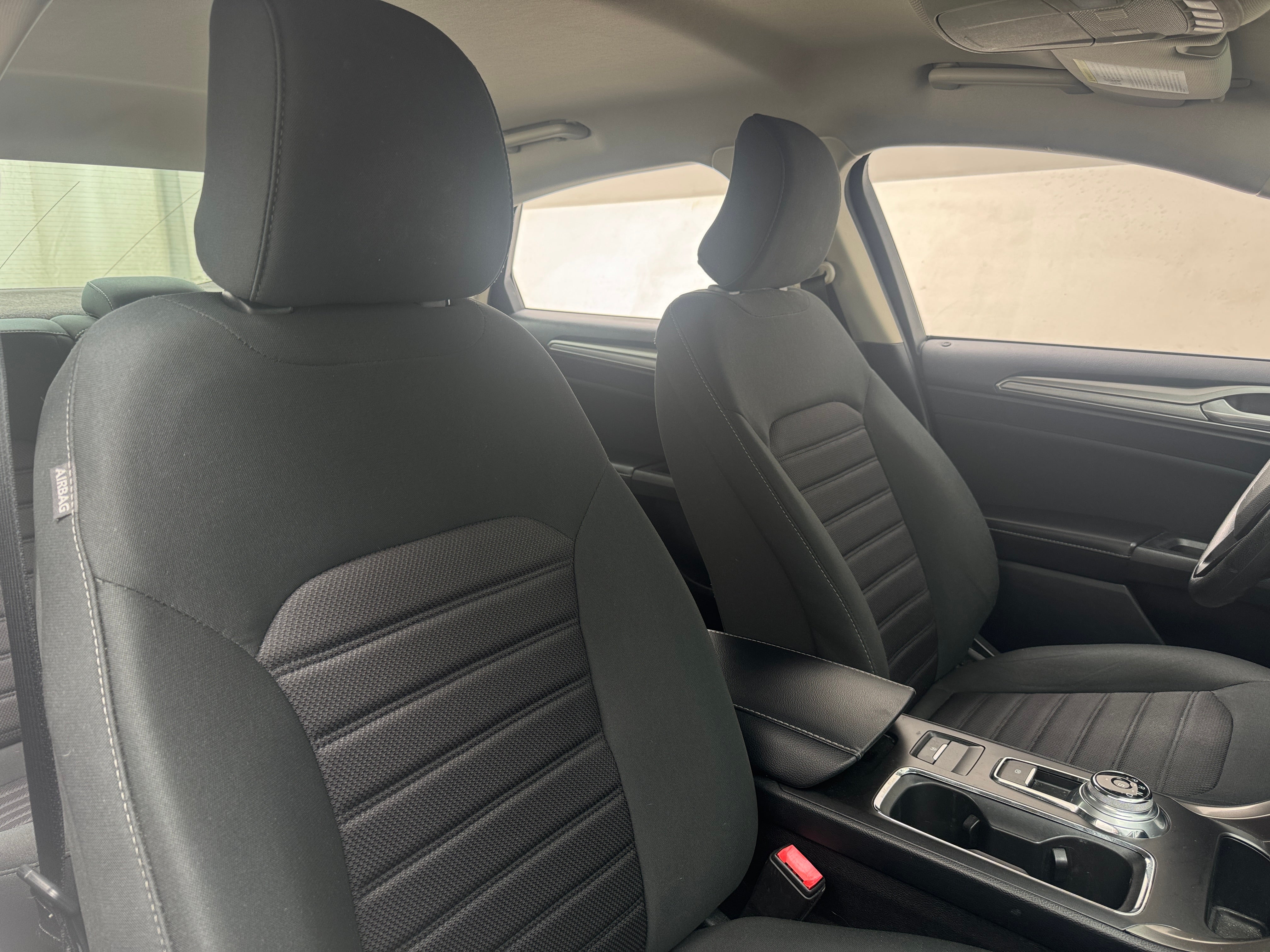 2019 Ford Fusion SE 2