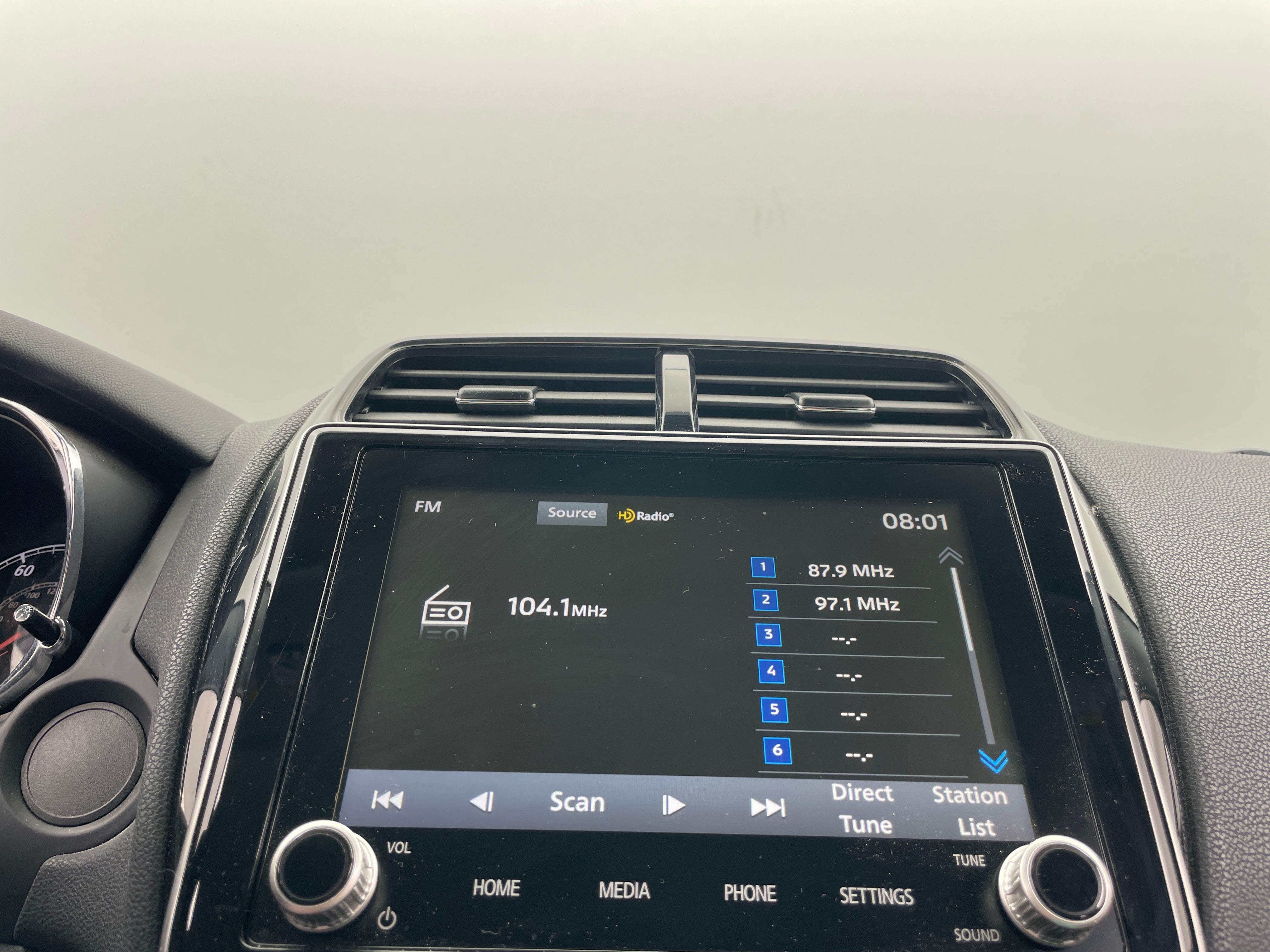 2021 Mitsubishi Outlander Sport LE 4
