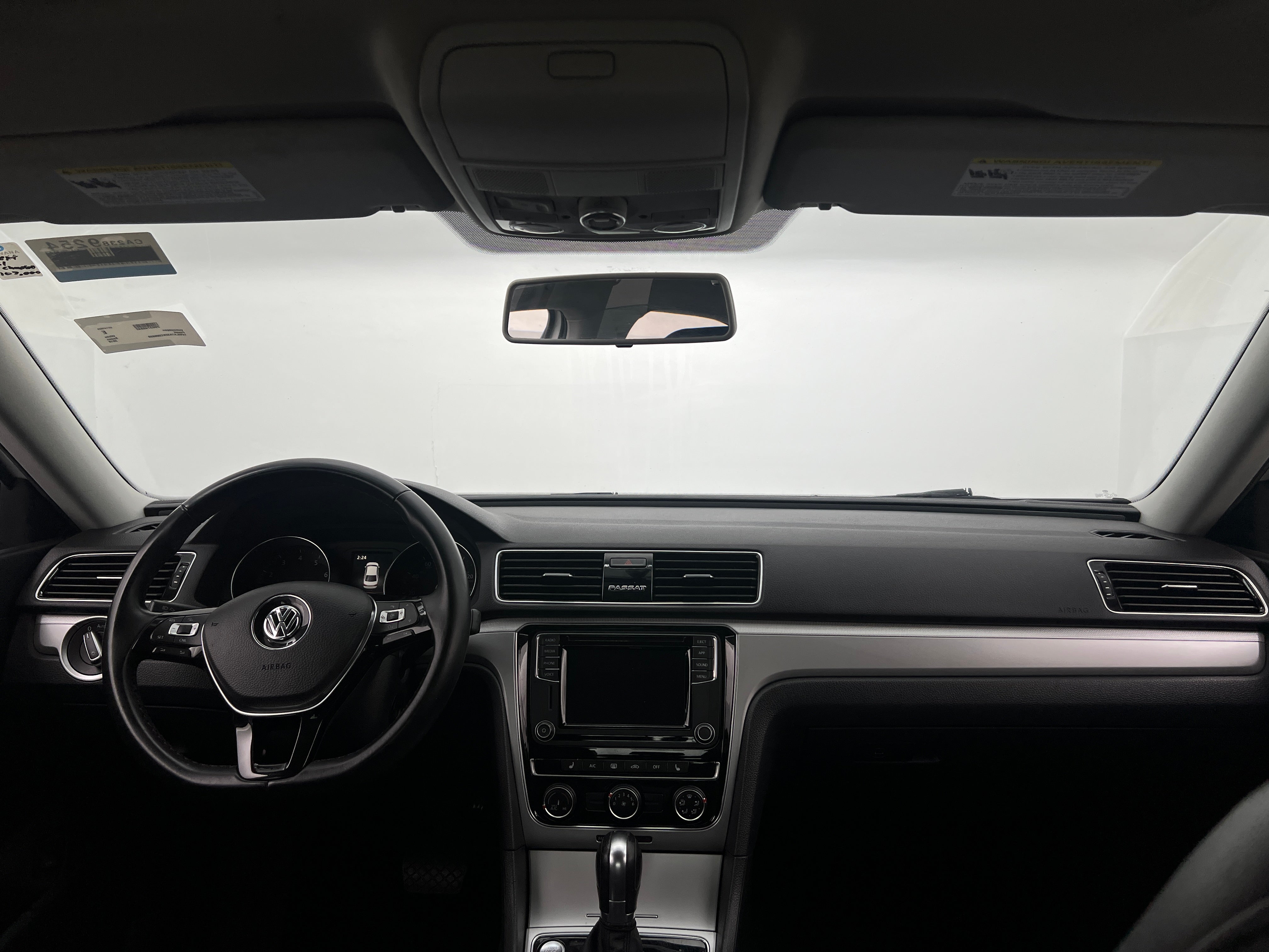 2019 Volkswagen Passat Wolfsburg Edition 2