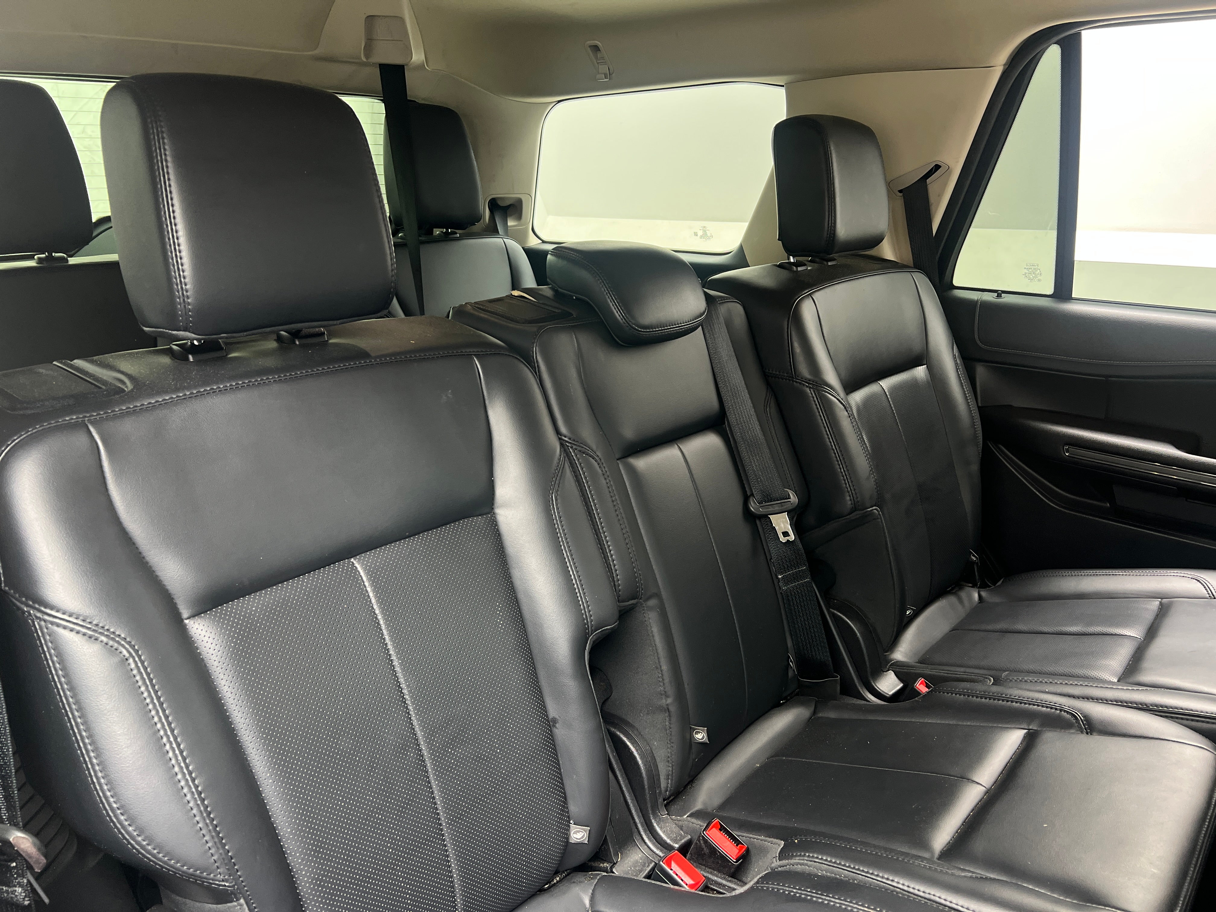 2022 Ford Expedition XLT 6