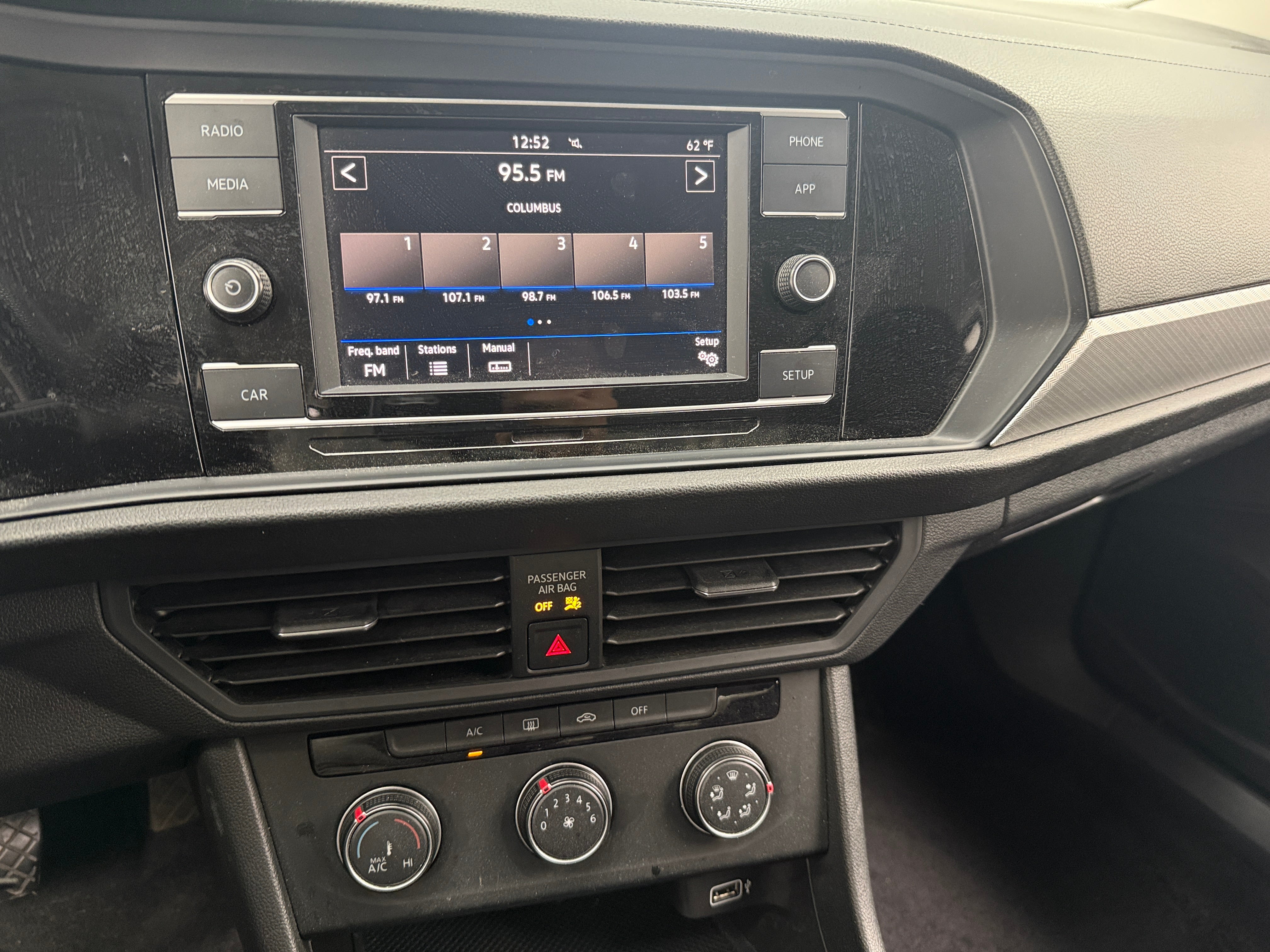 2019 Volkswagen Jetta S 4
