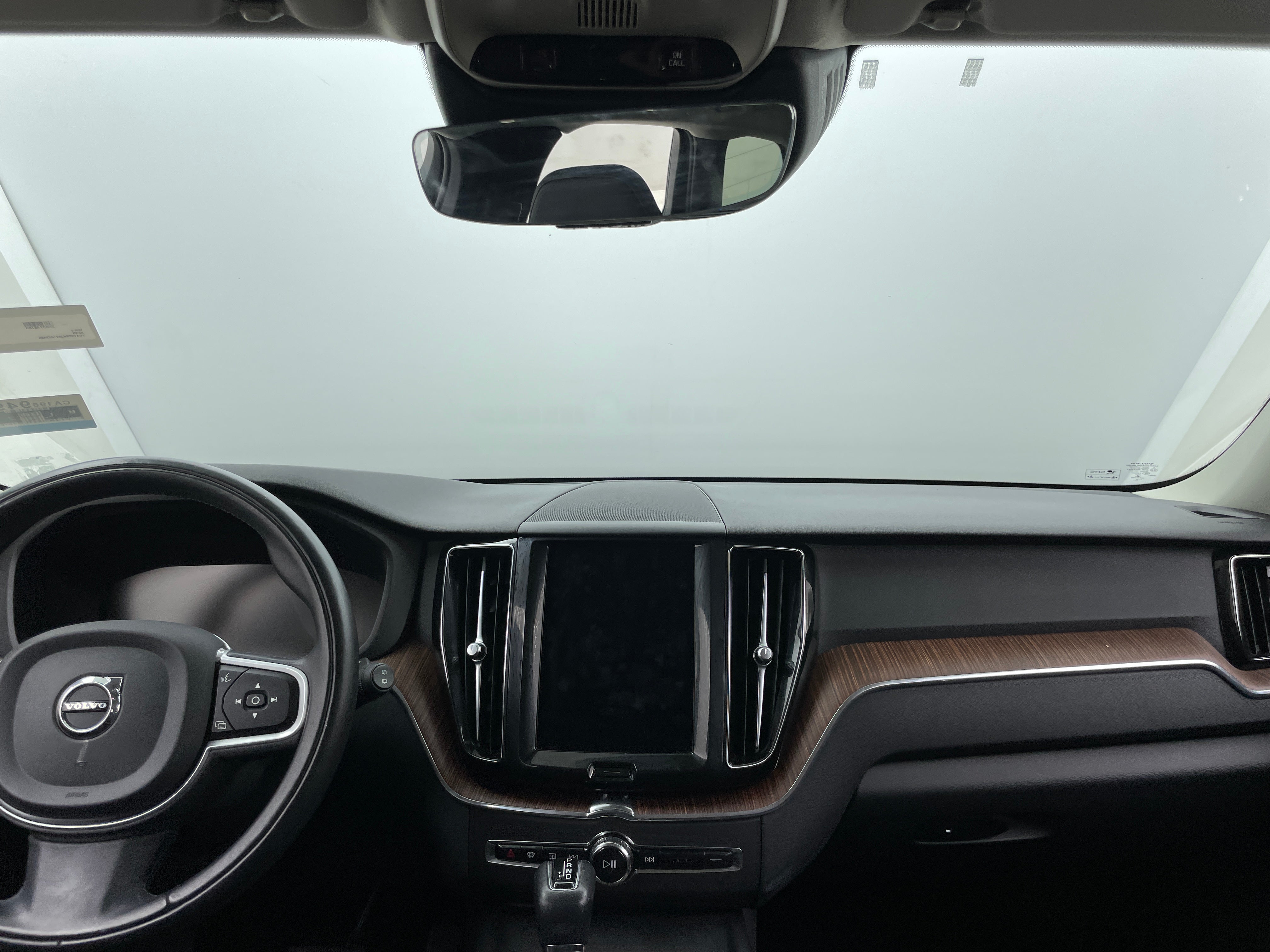 Thumbnail: 2021 Volvo XC60 - 2