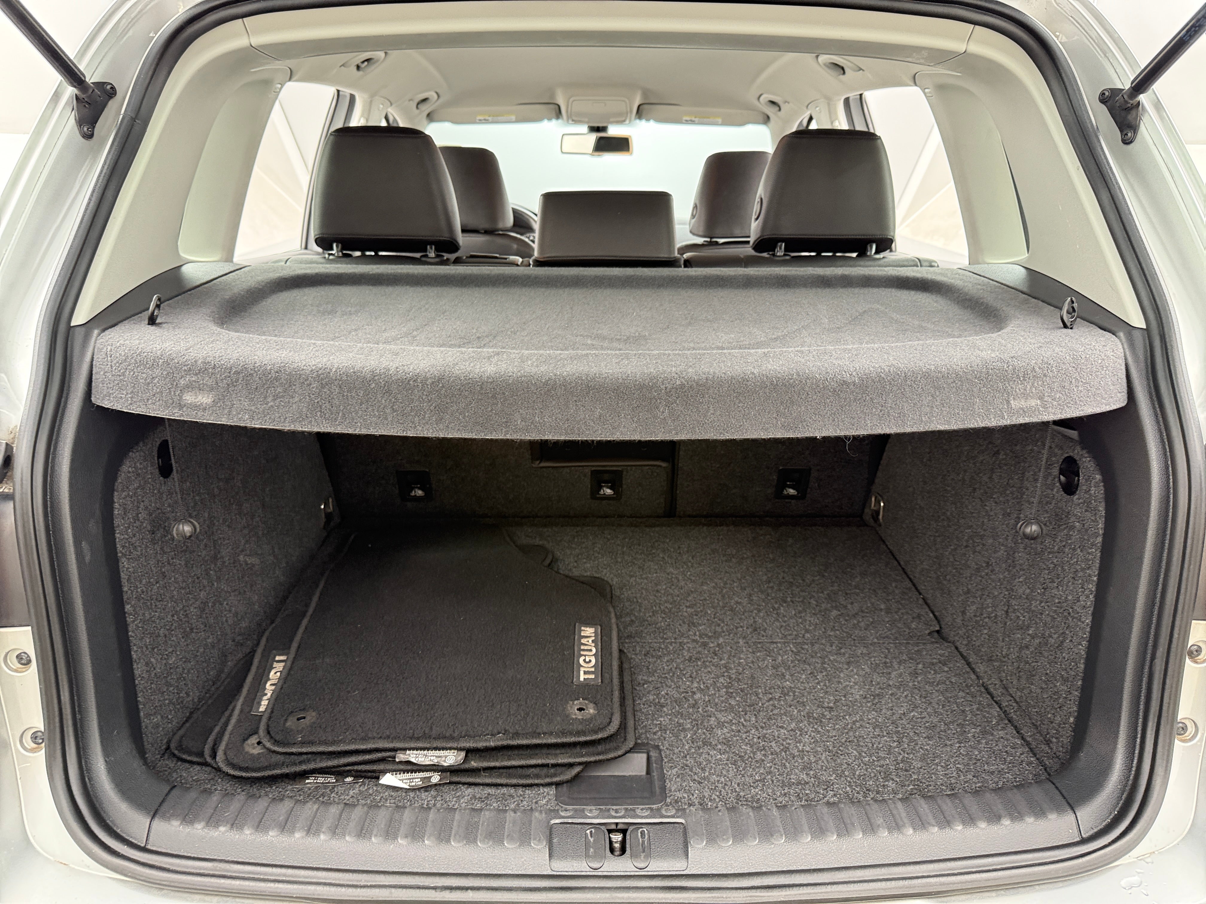2017 Volkswagen Tiguan 2.0T 6