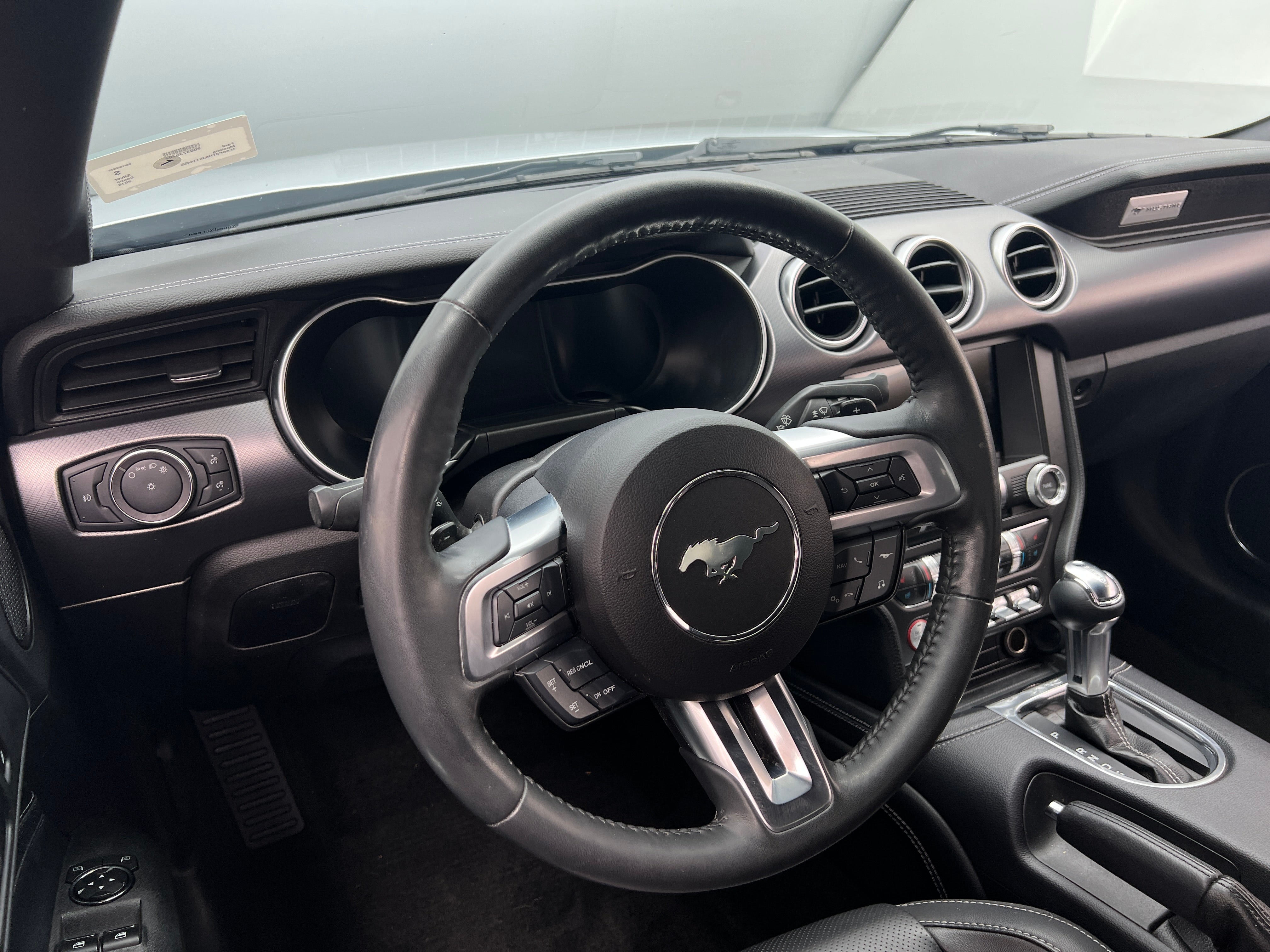 2018 Ford Mustang  3
