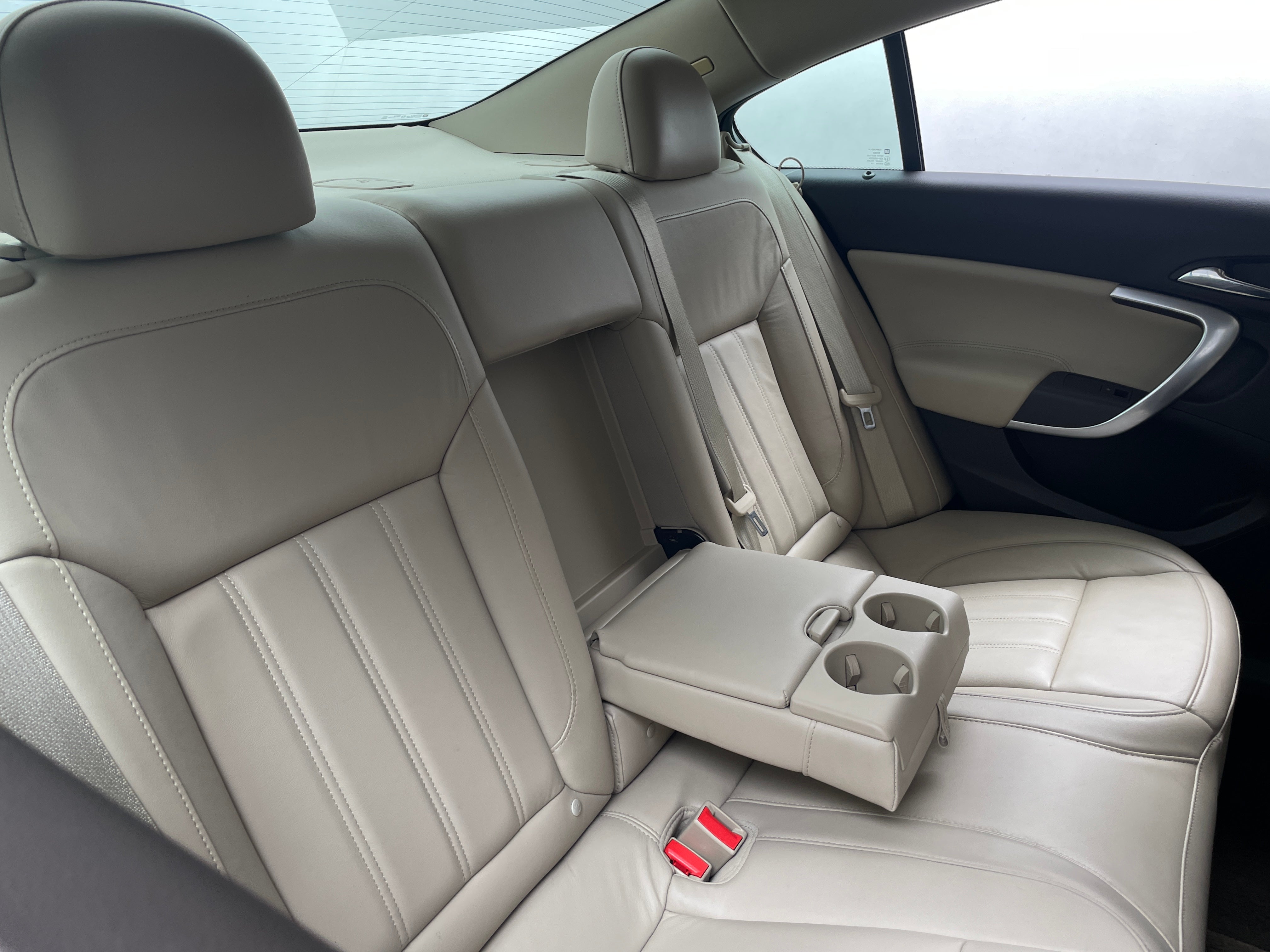 2014 Buick Regal Base 5