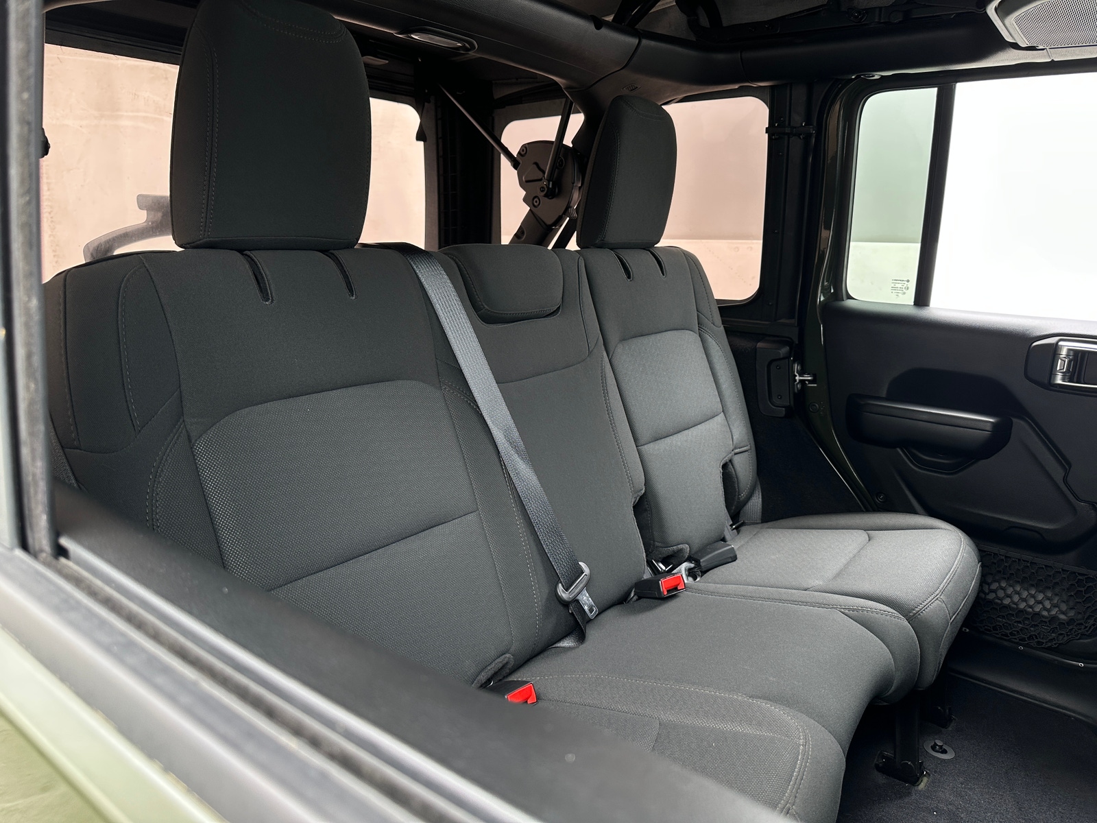 Thumbnail: 2021 Jeep Wrangler - 6