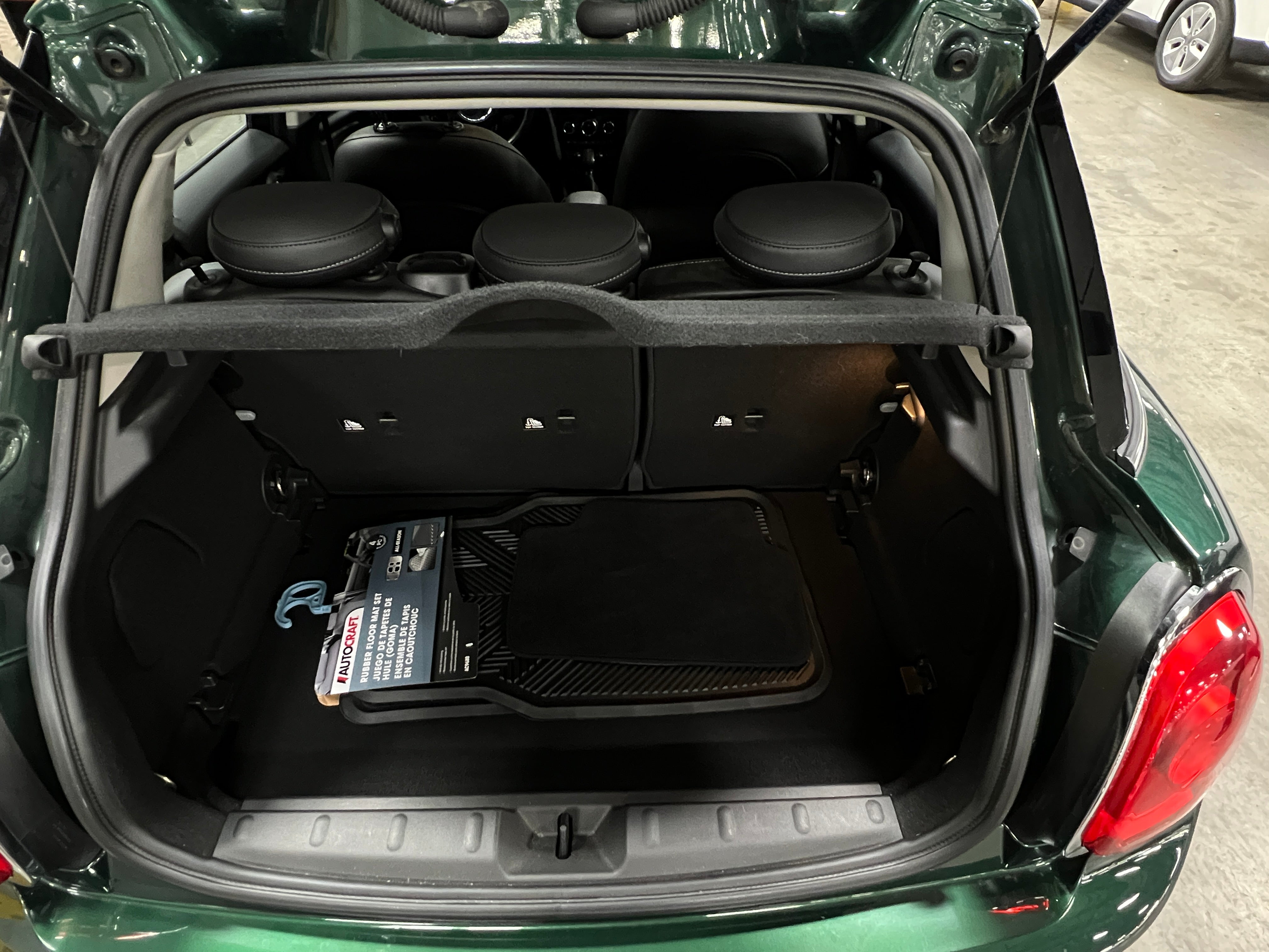 2017 MINI Cooper Hardtop 4 Door 6