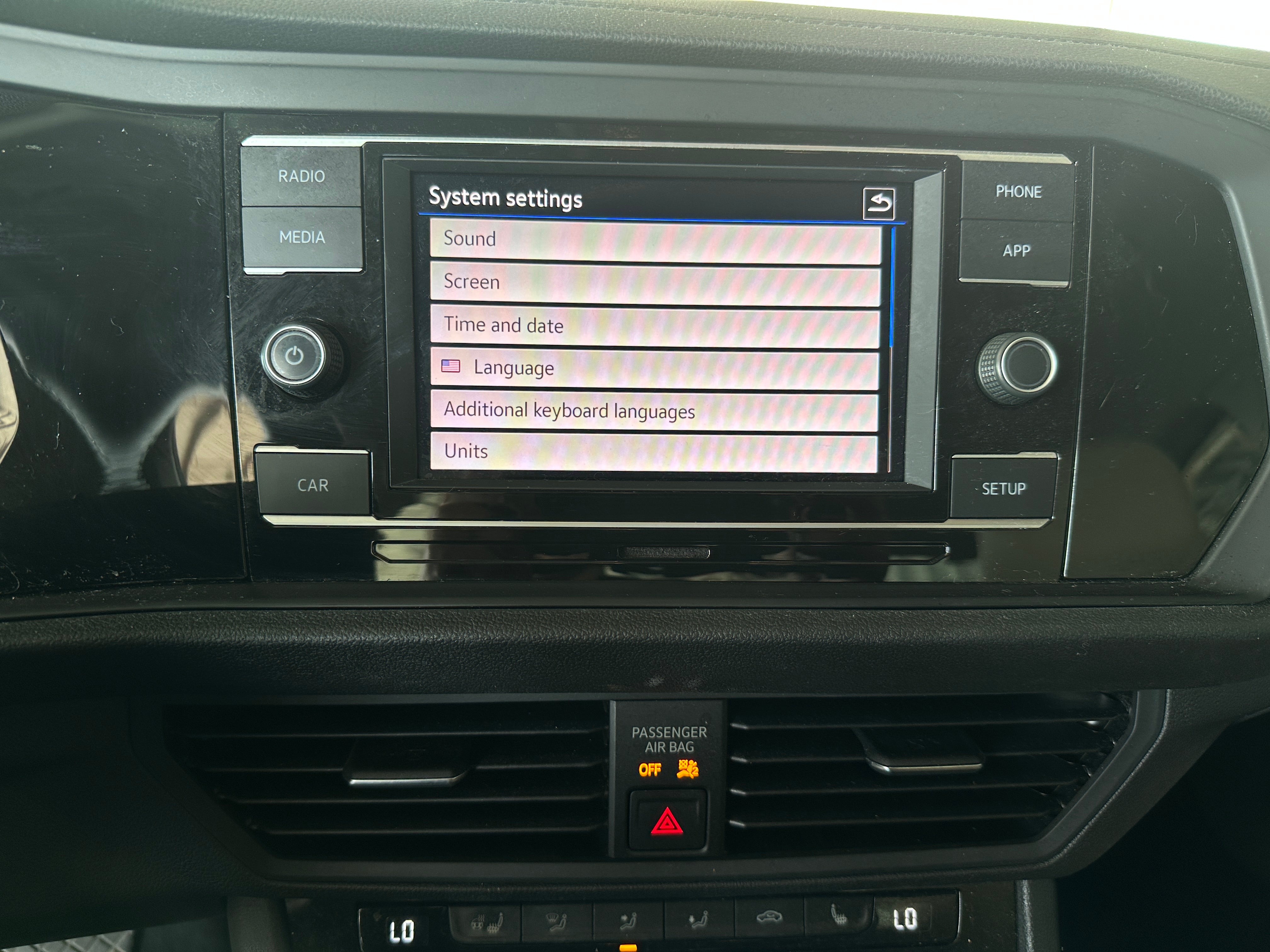 2019 Volkswagen Jetta SE 3