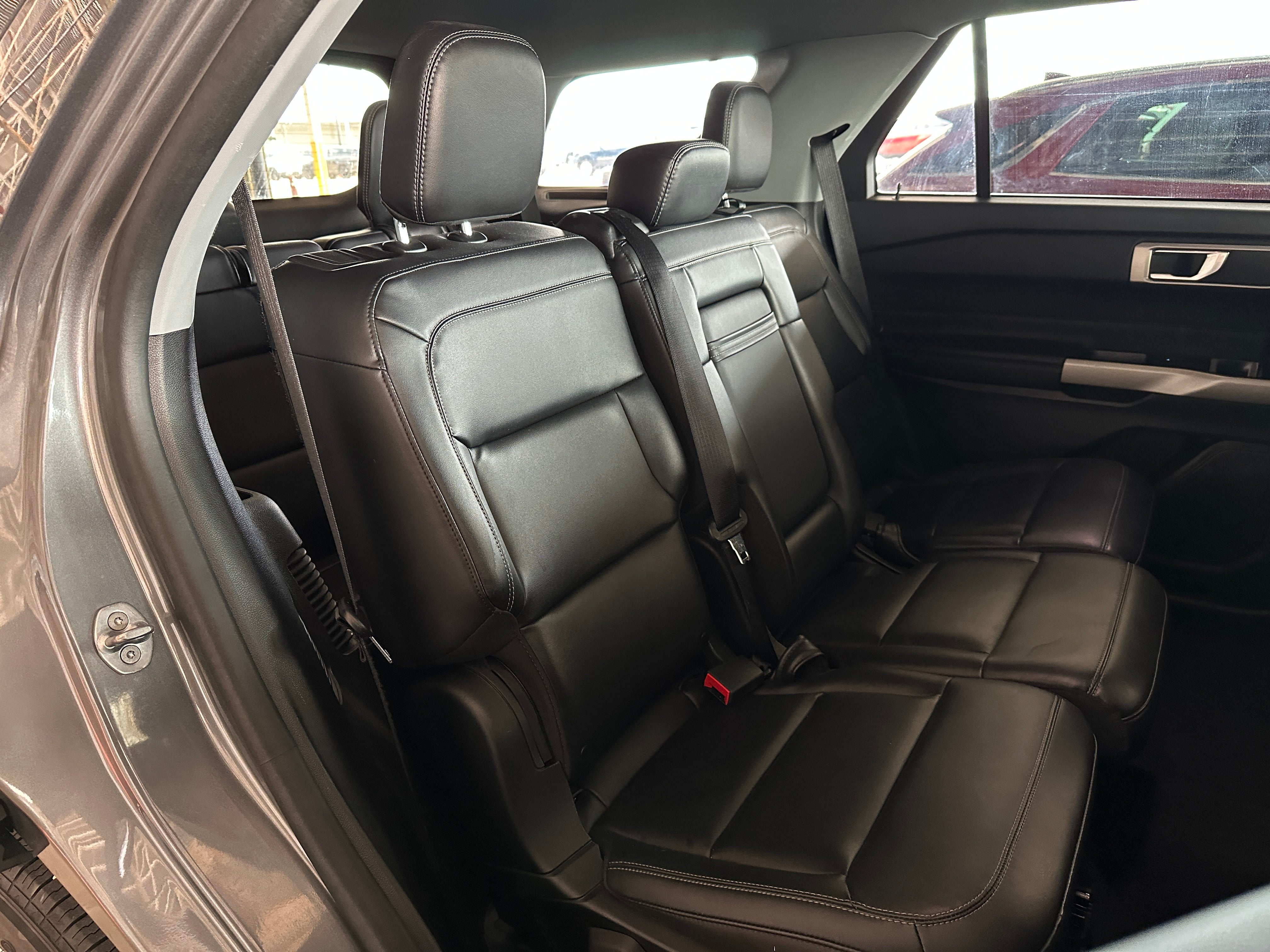 2023 Ford Explorer XLT 5