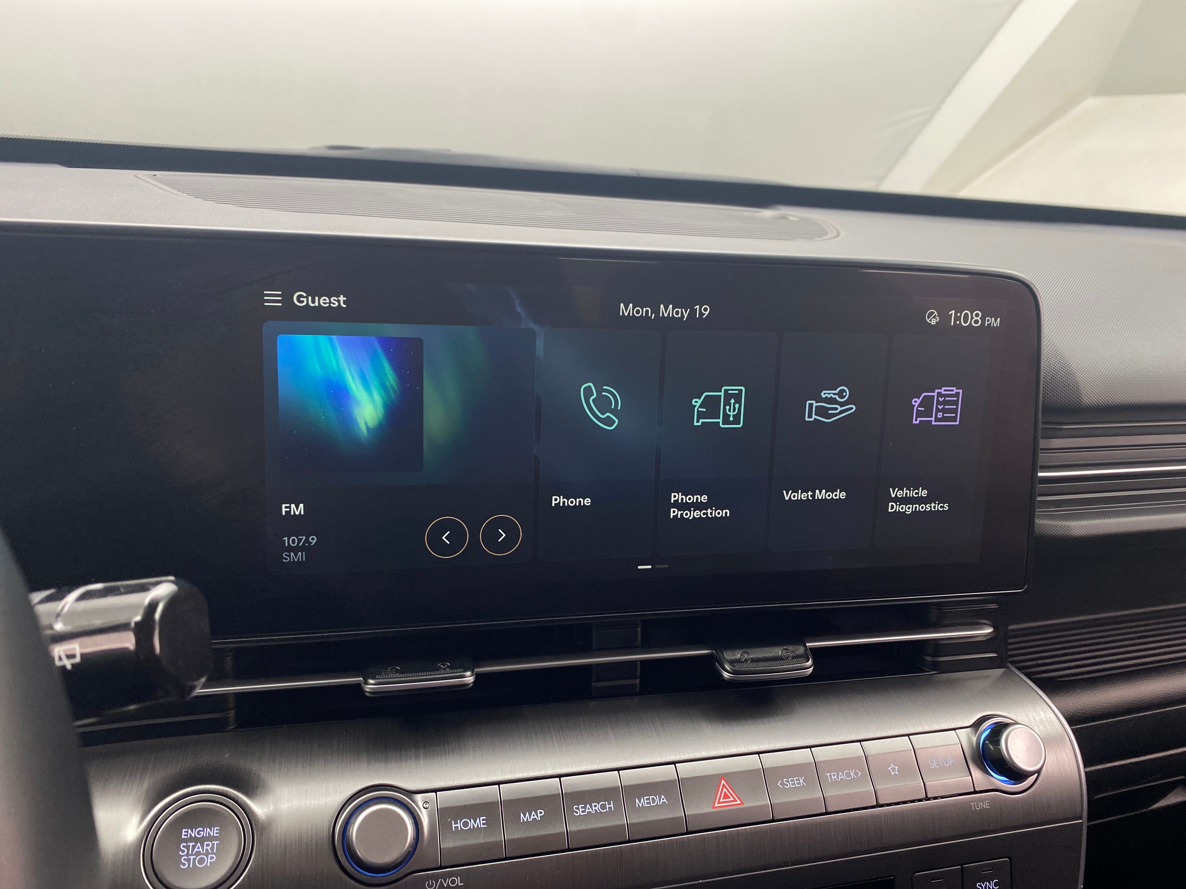 2024 Hyundai Kona SEL 4