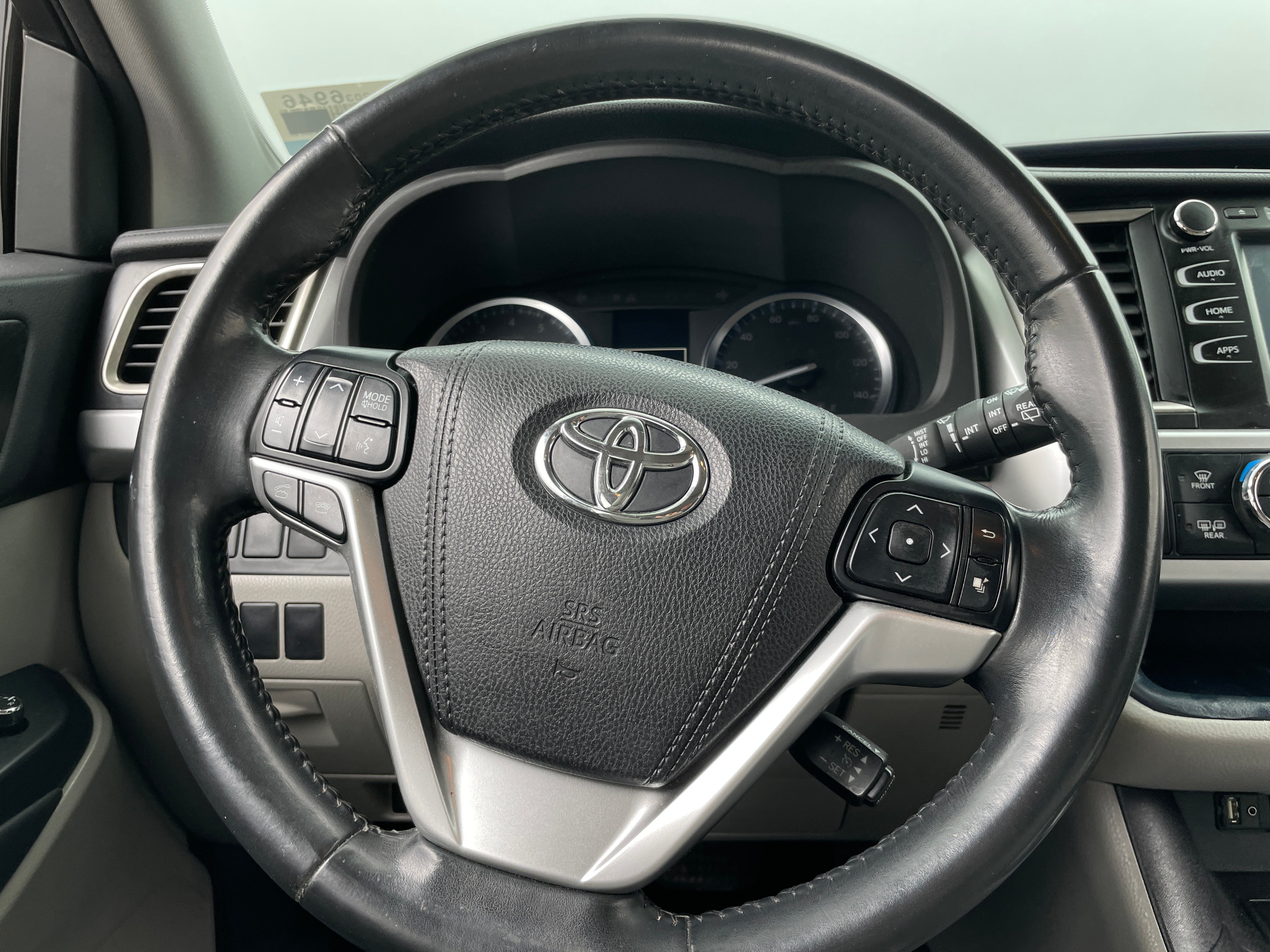 2016 Toyota Highlander XLE 4