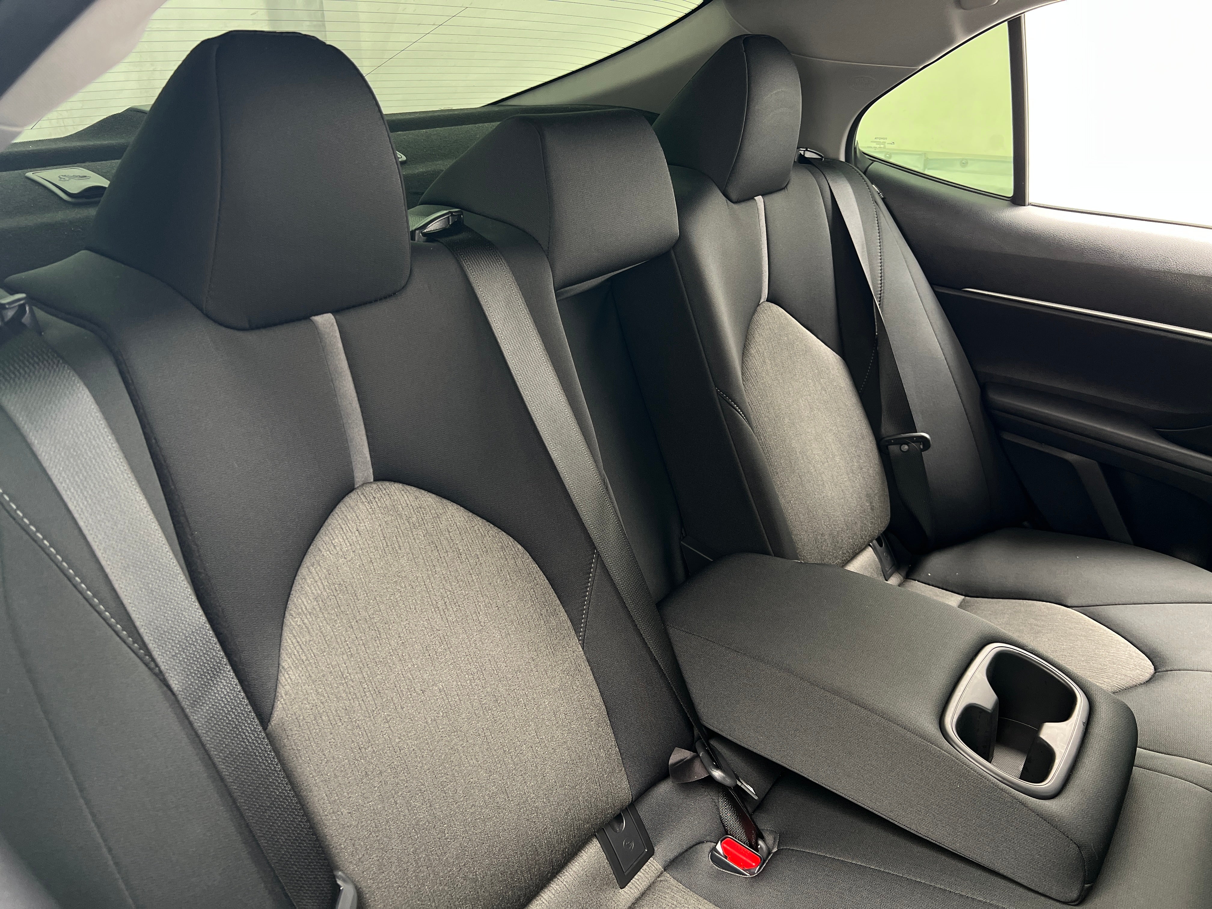2022 Toyota Camry LE 6