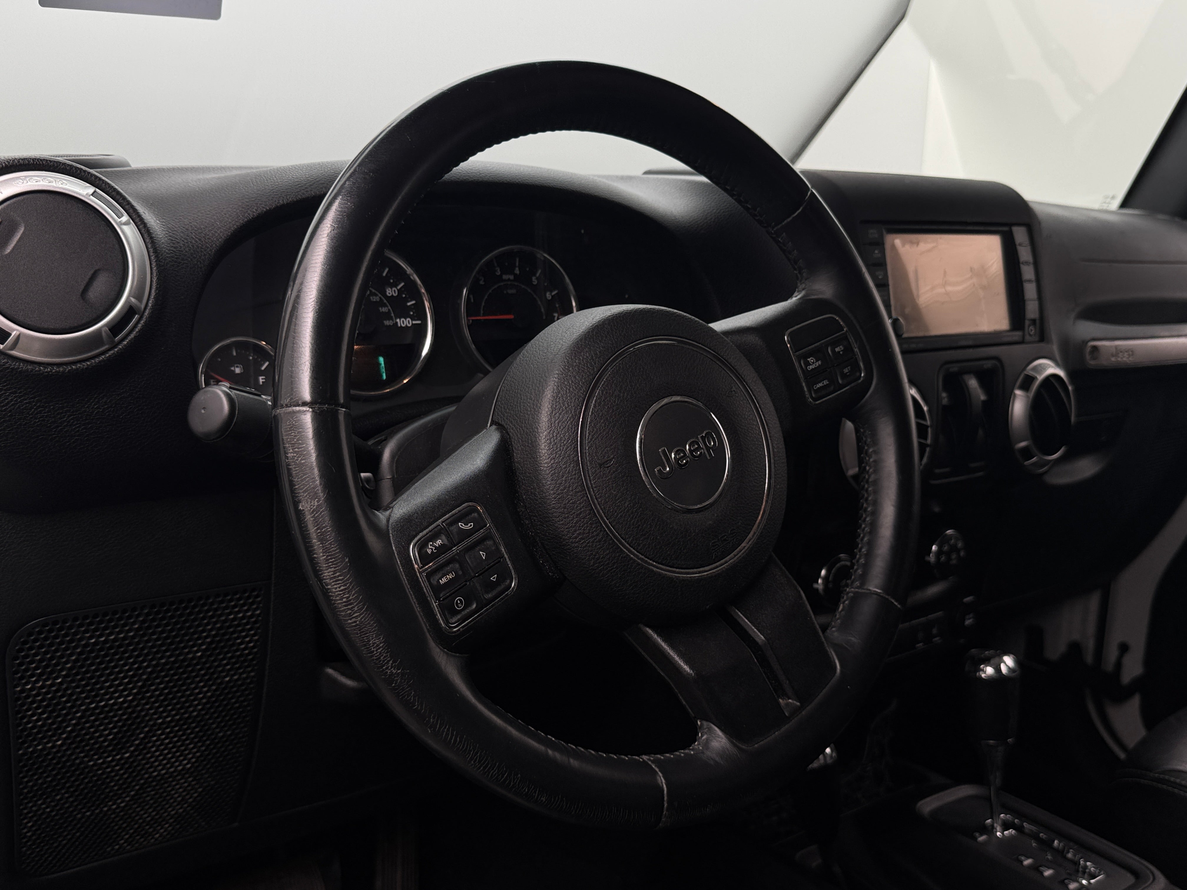 2015 Jeep Wrangler Sahara 3