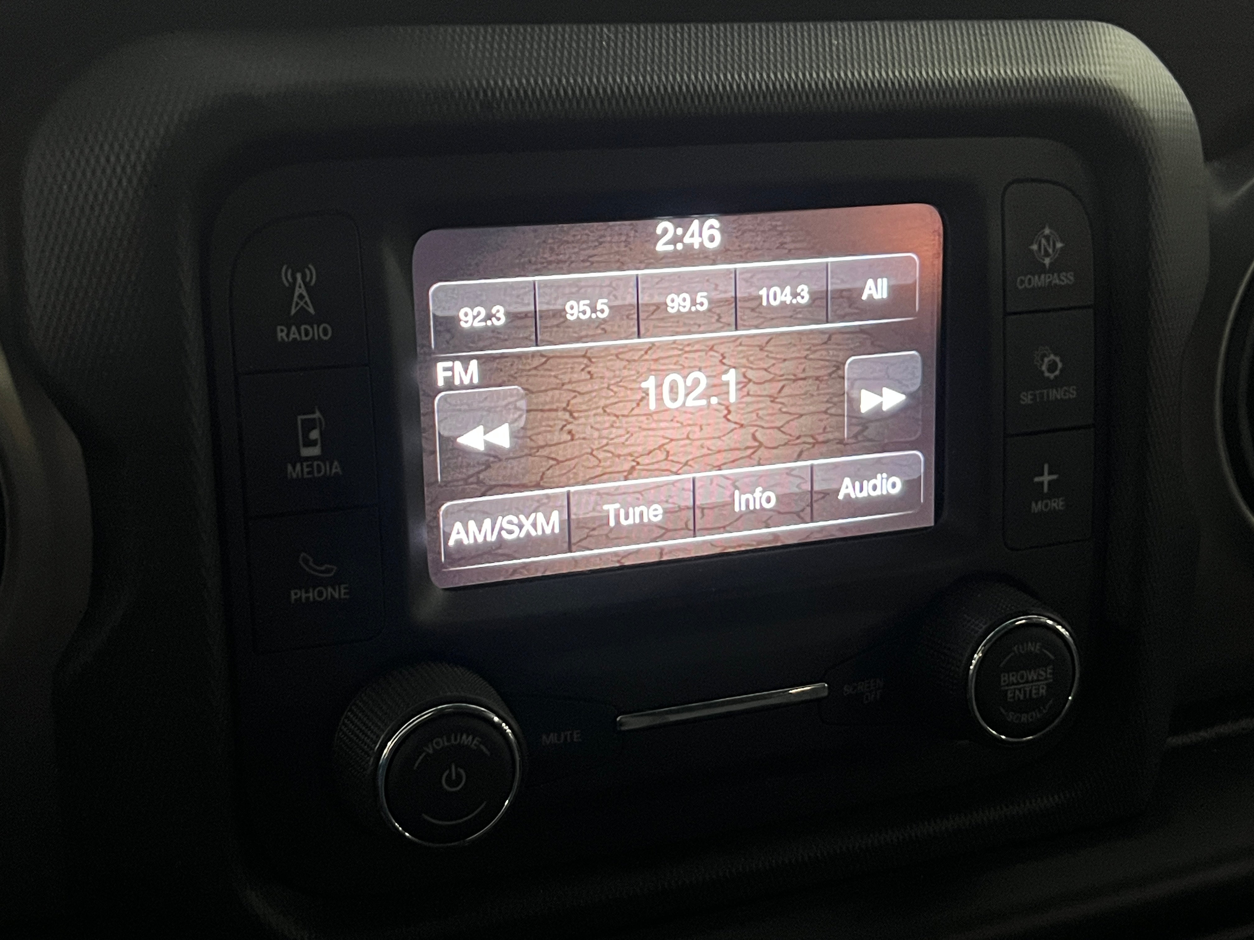 2020 Jeep Wrangler Sport S 4