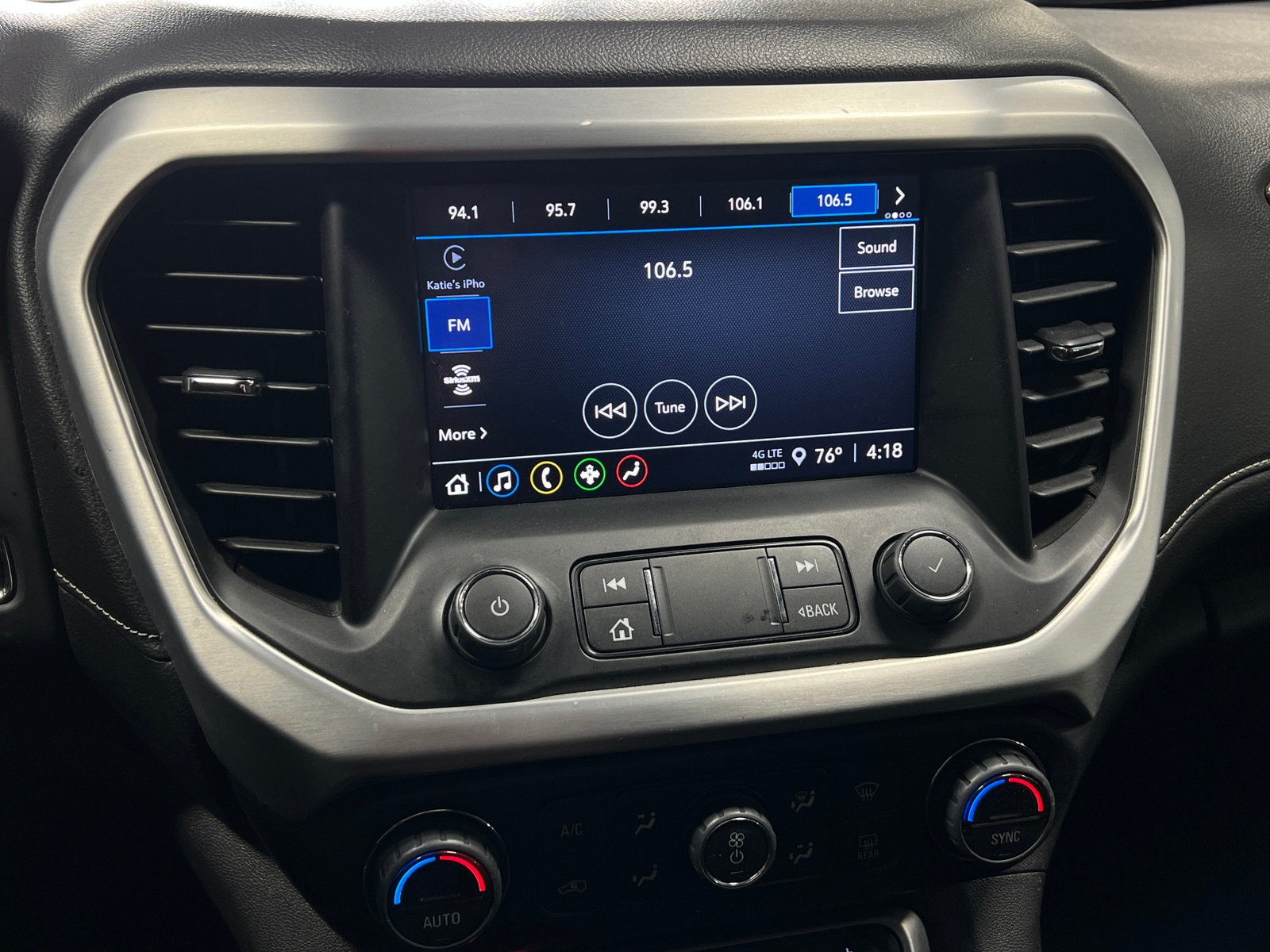 Thumbnail: 2023 GMC Acadia - 4