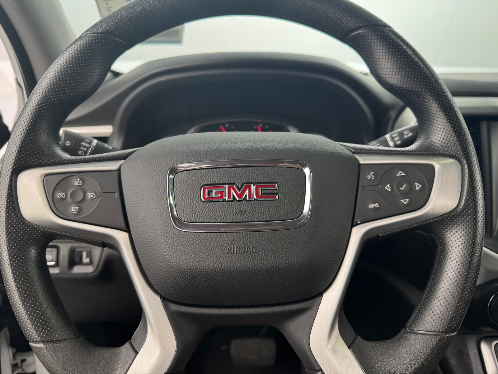 Thumbnail: 2021 GMC Acadia - 5