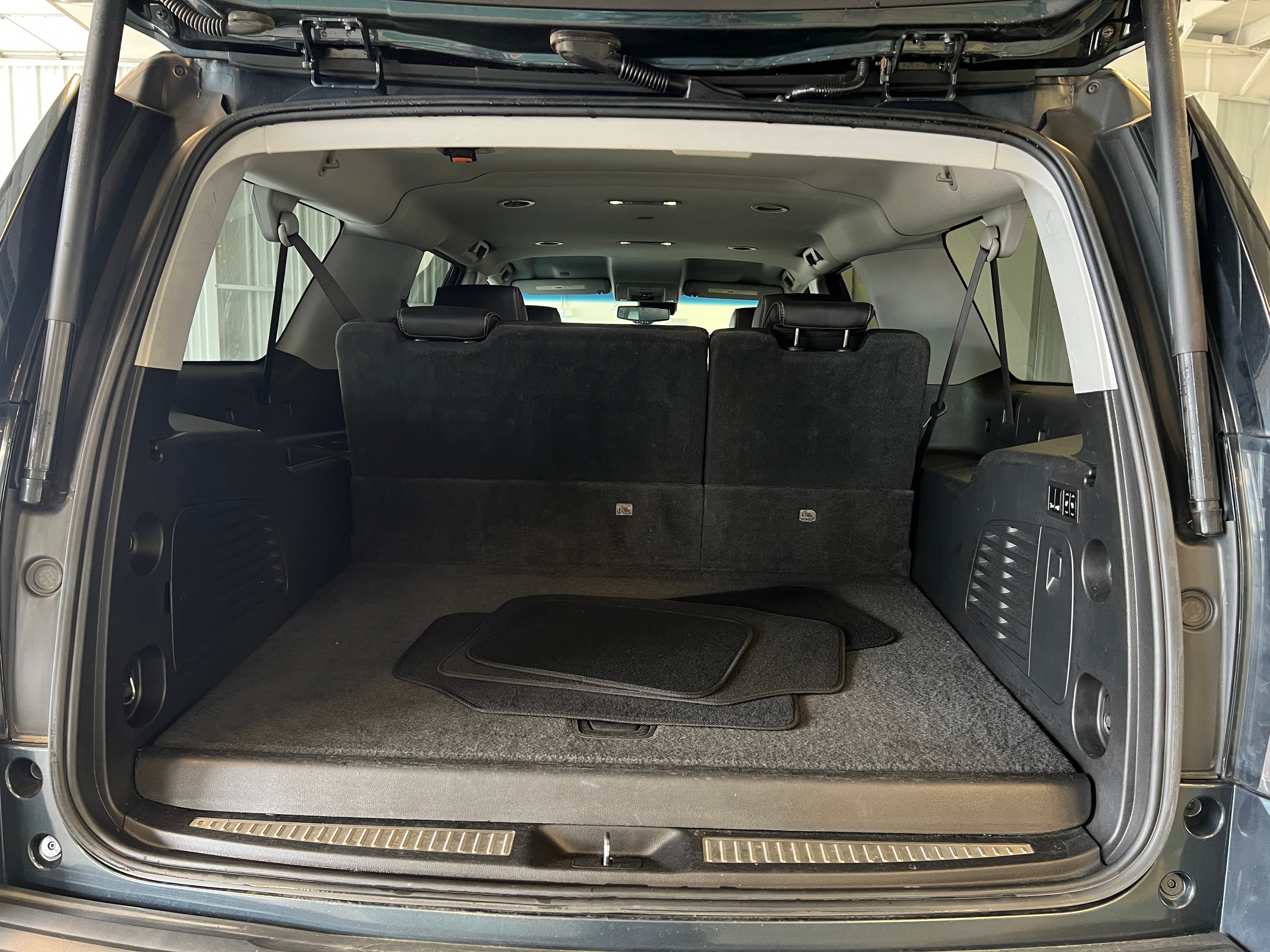 2019 GMC Yukon XL Denali 6