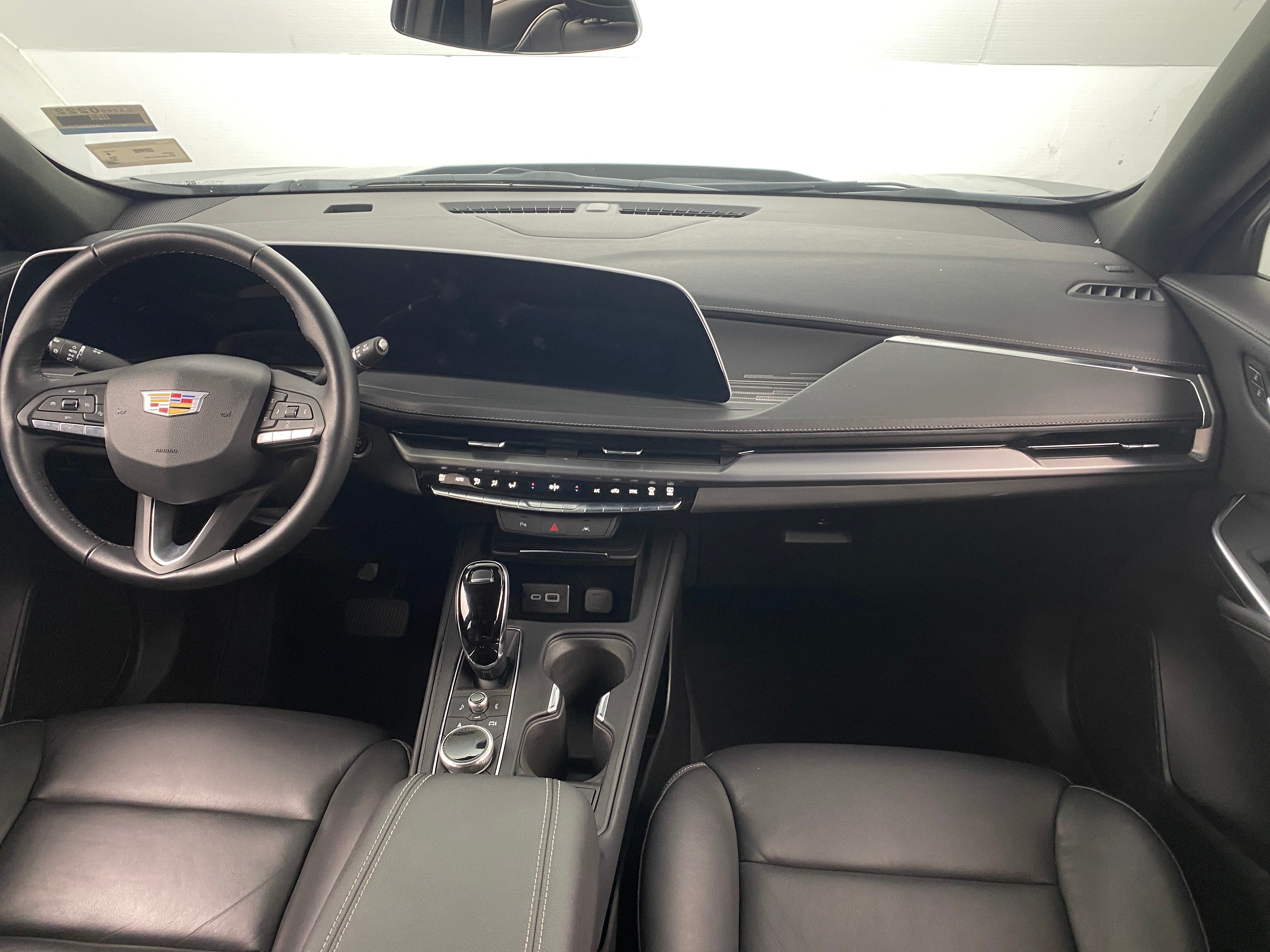 2024 Cadillac XT4 Premium Luxury 2