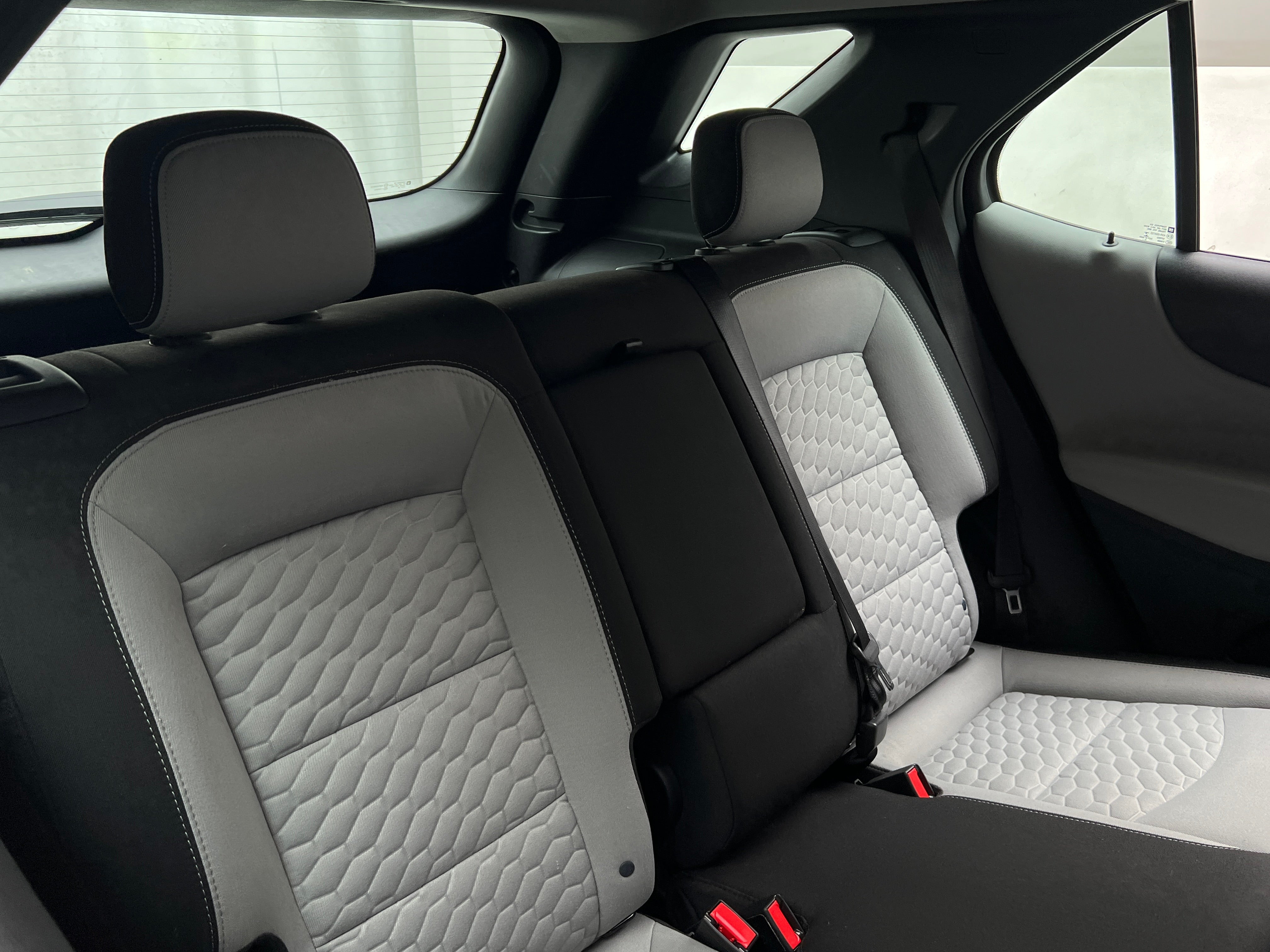 2018 Chevrolet Equinox LS 6