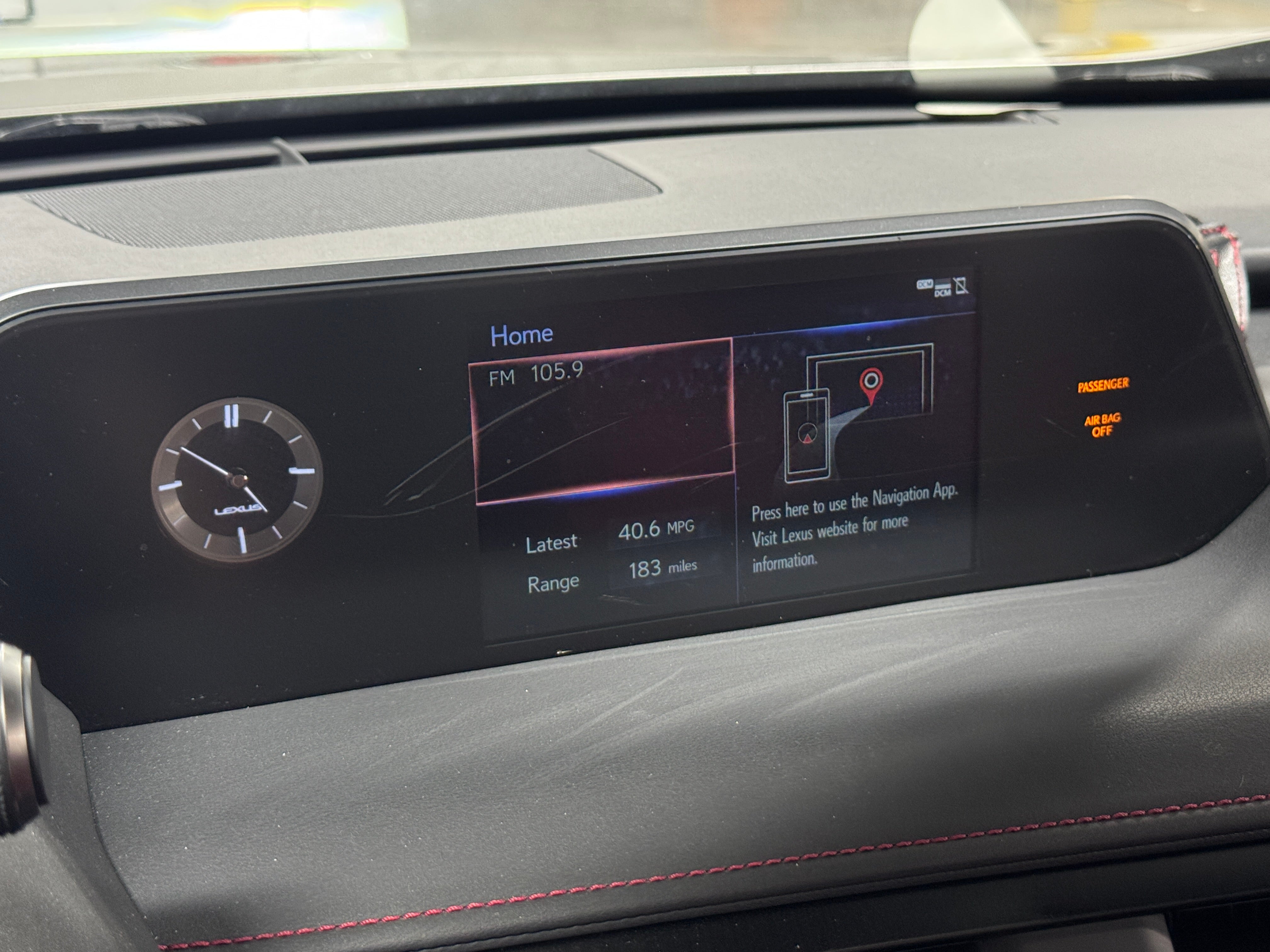 2022 Lexus UX 250h 4