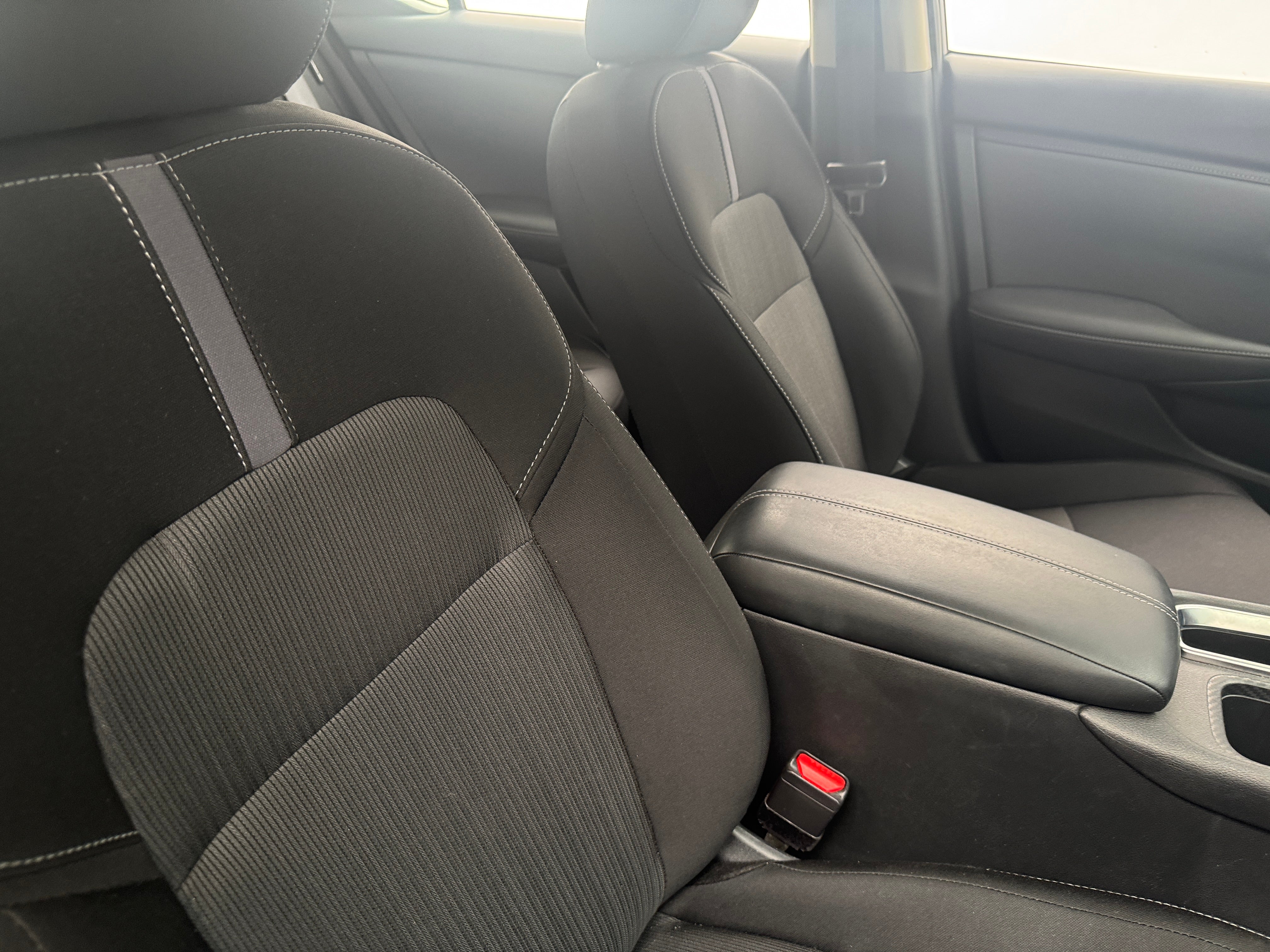 2024 Nissan Sentra SV 2