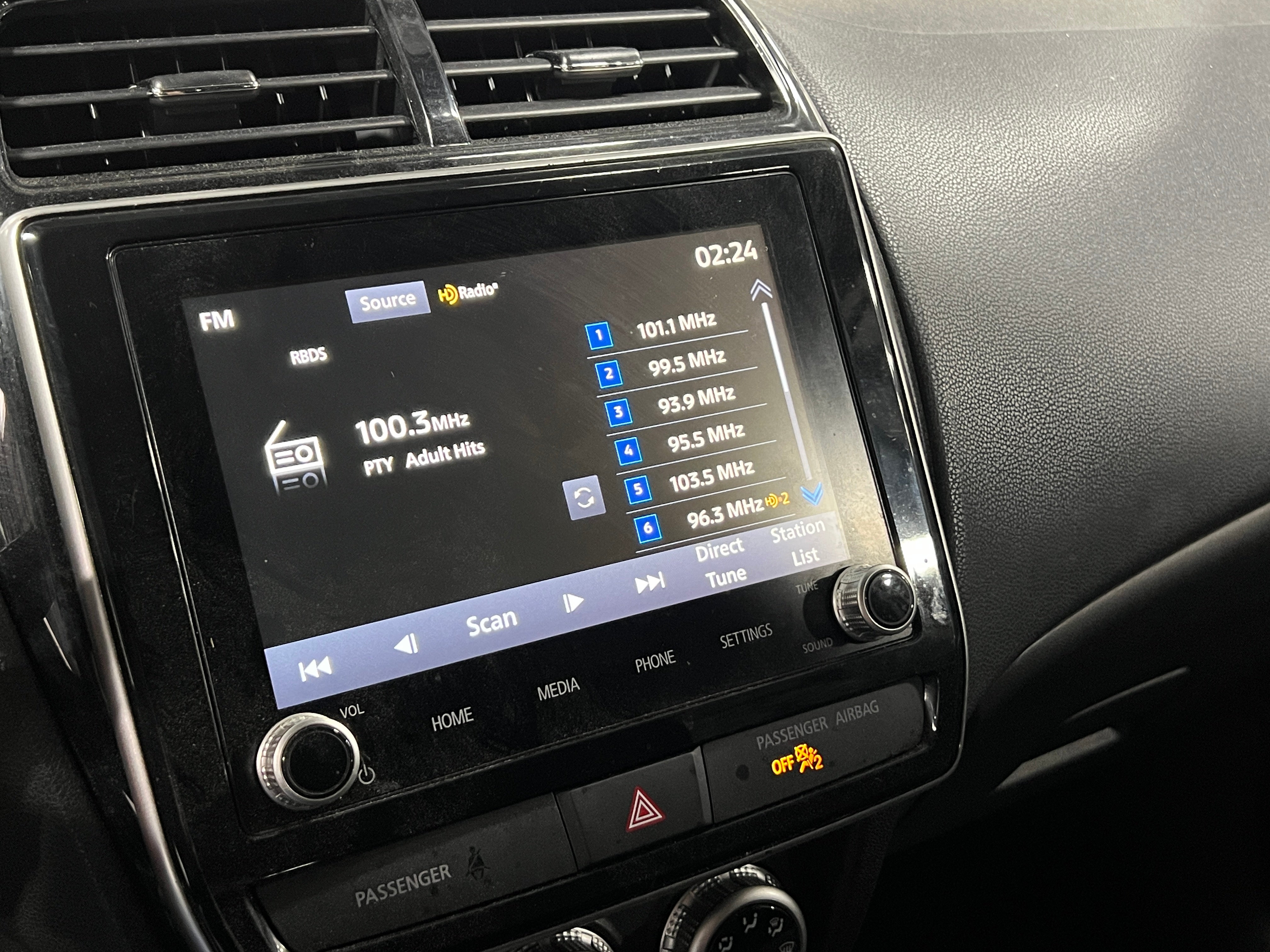 2022 Mitsubishi Outlander Sport LE 4