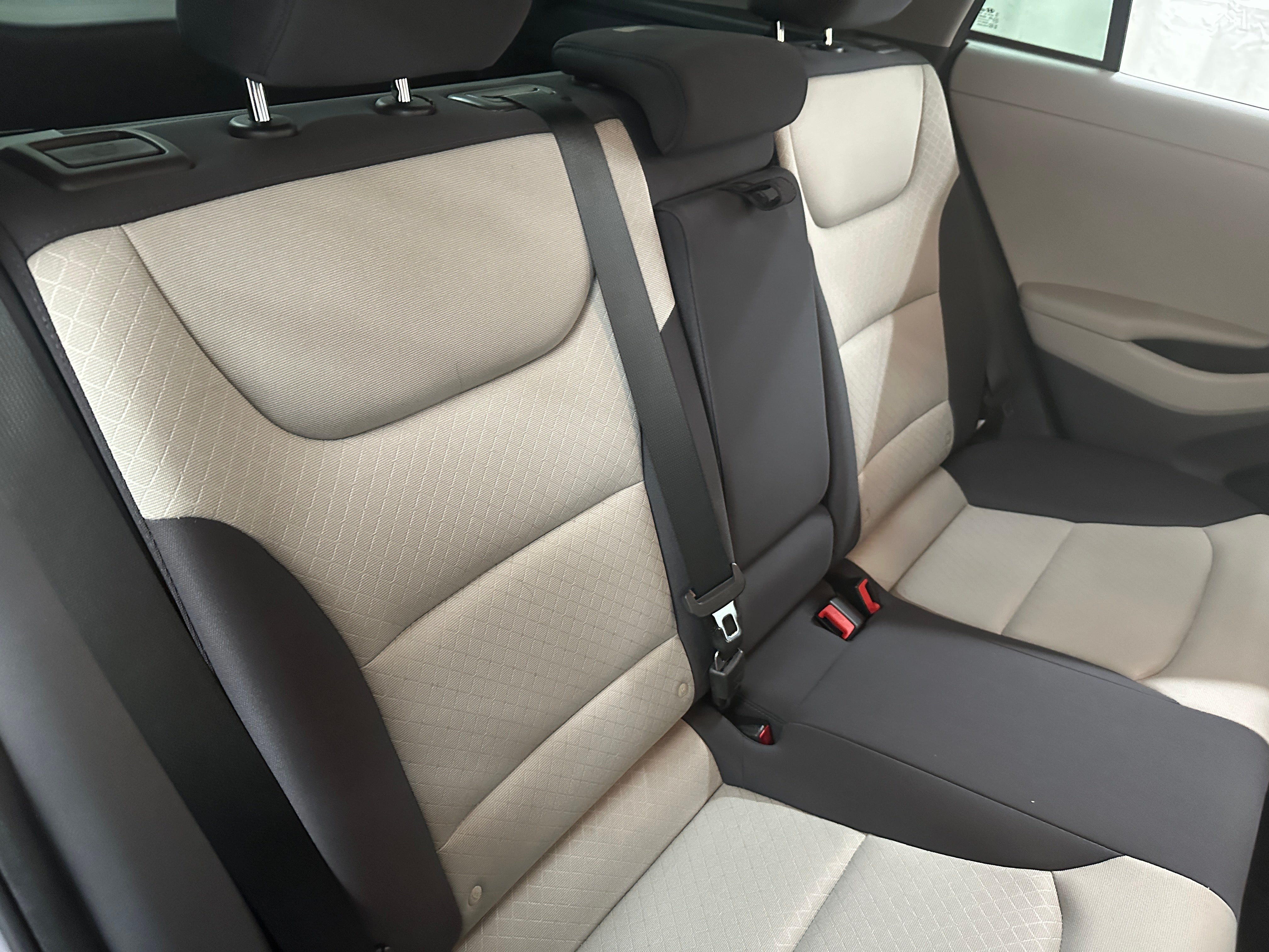 2018 Hyundai Ioniq SEL 6