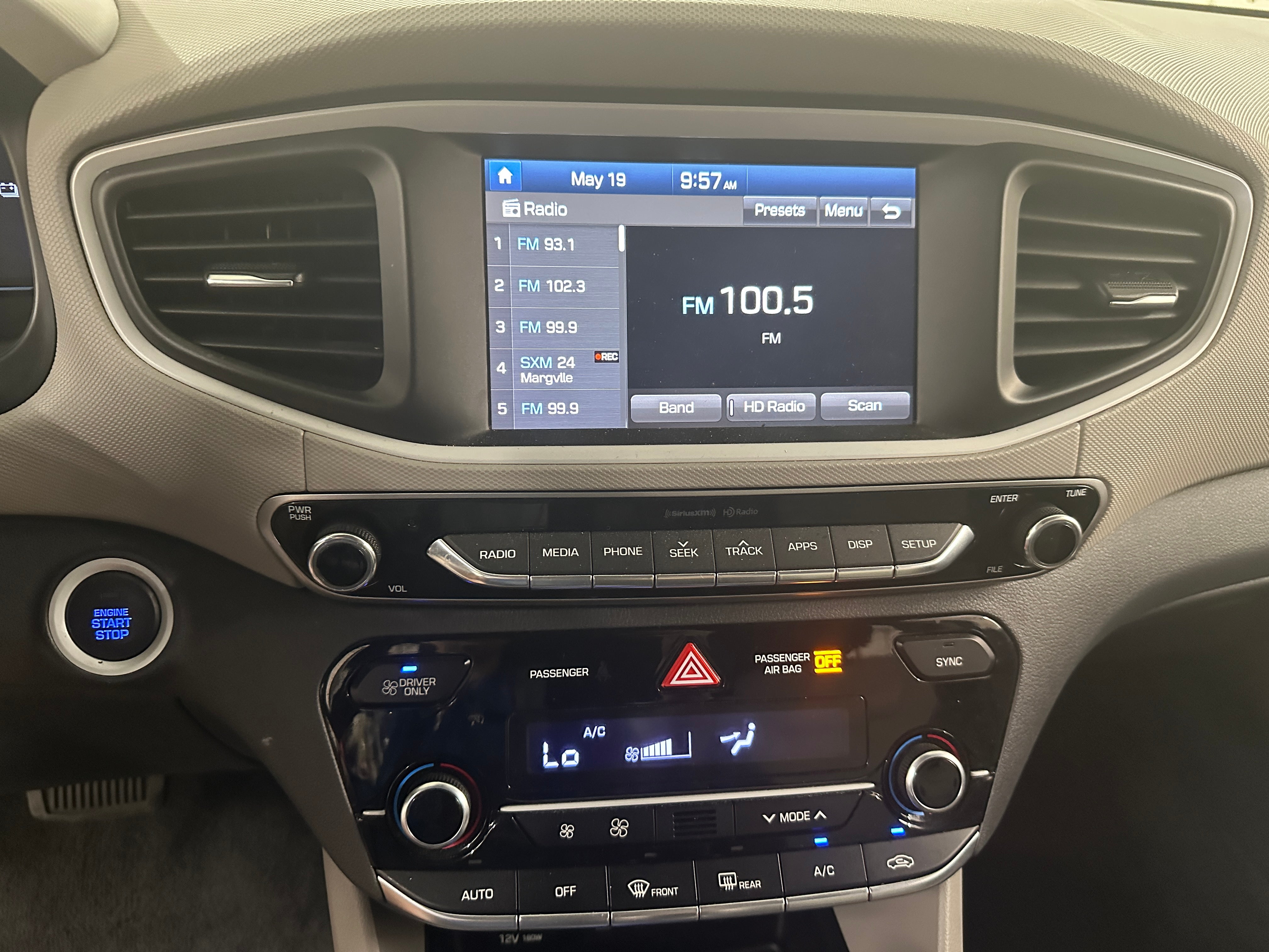 2018 Hyundai Ioniq SEL 4