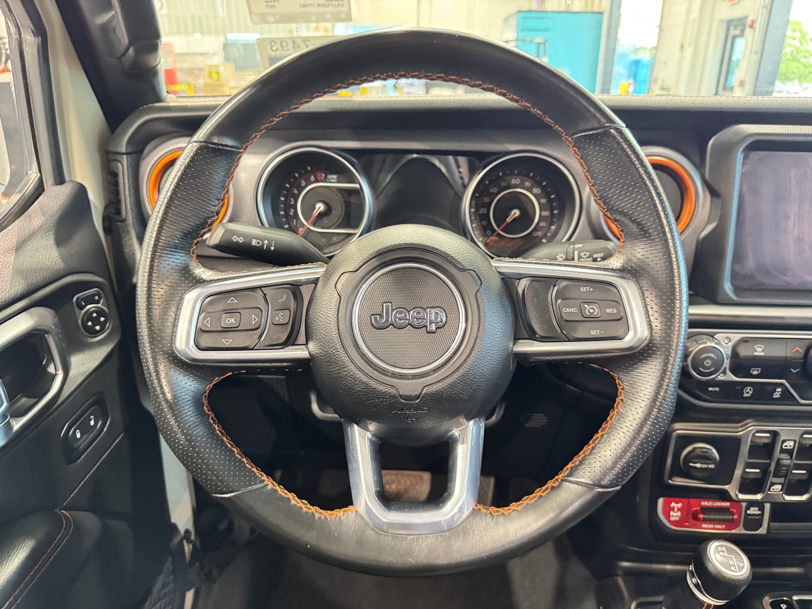 Thumbnail: 2022 Jeep Gladiator - 4