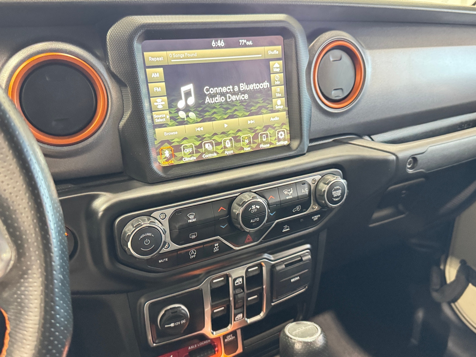 Thumbnail: 2022 Jeep Gladiator - 3