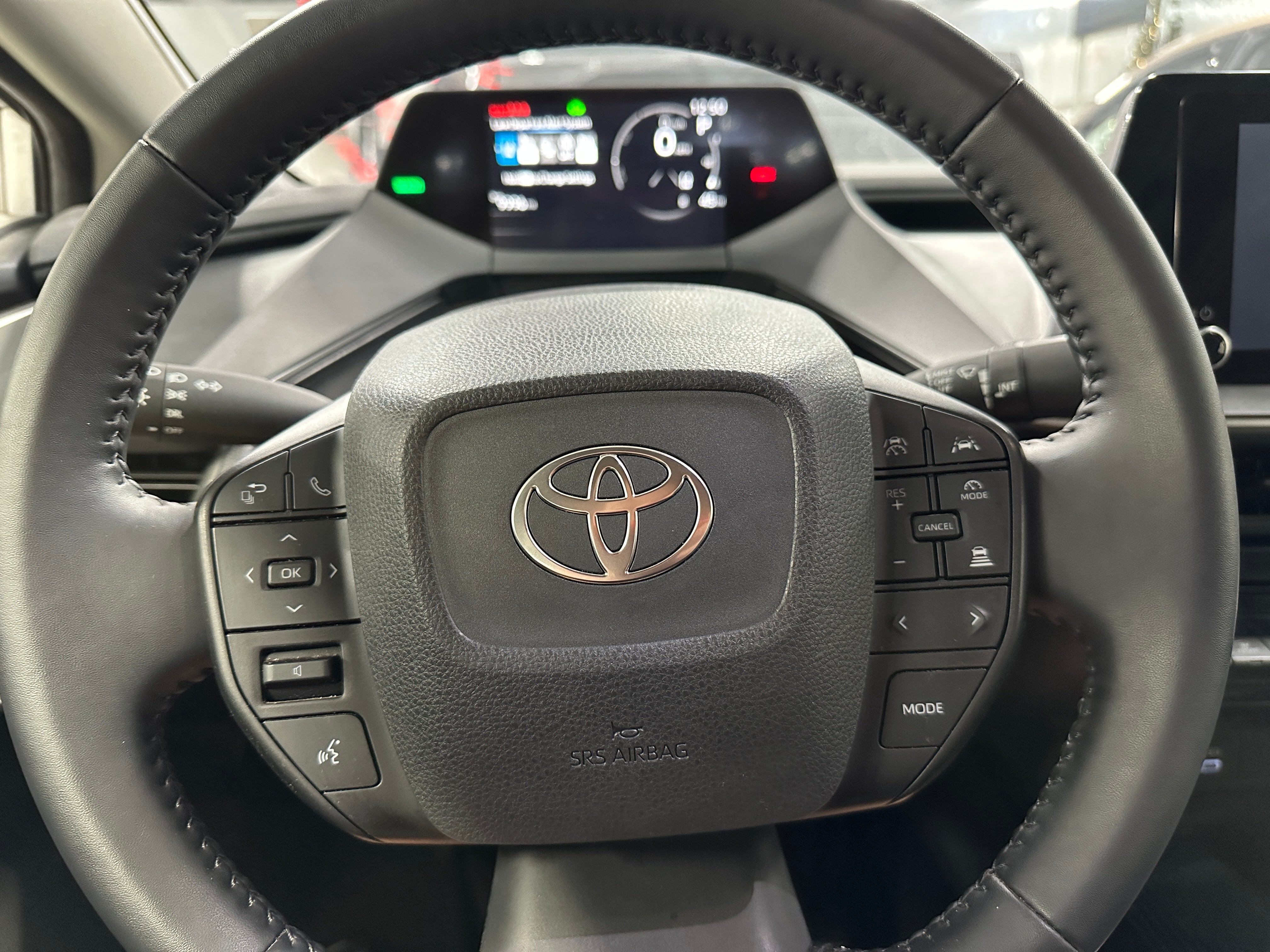 2024 Toyota Prius LE 5