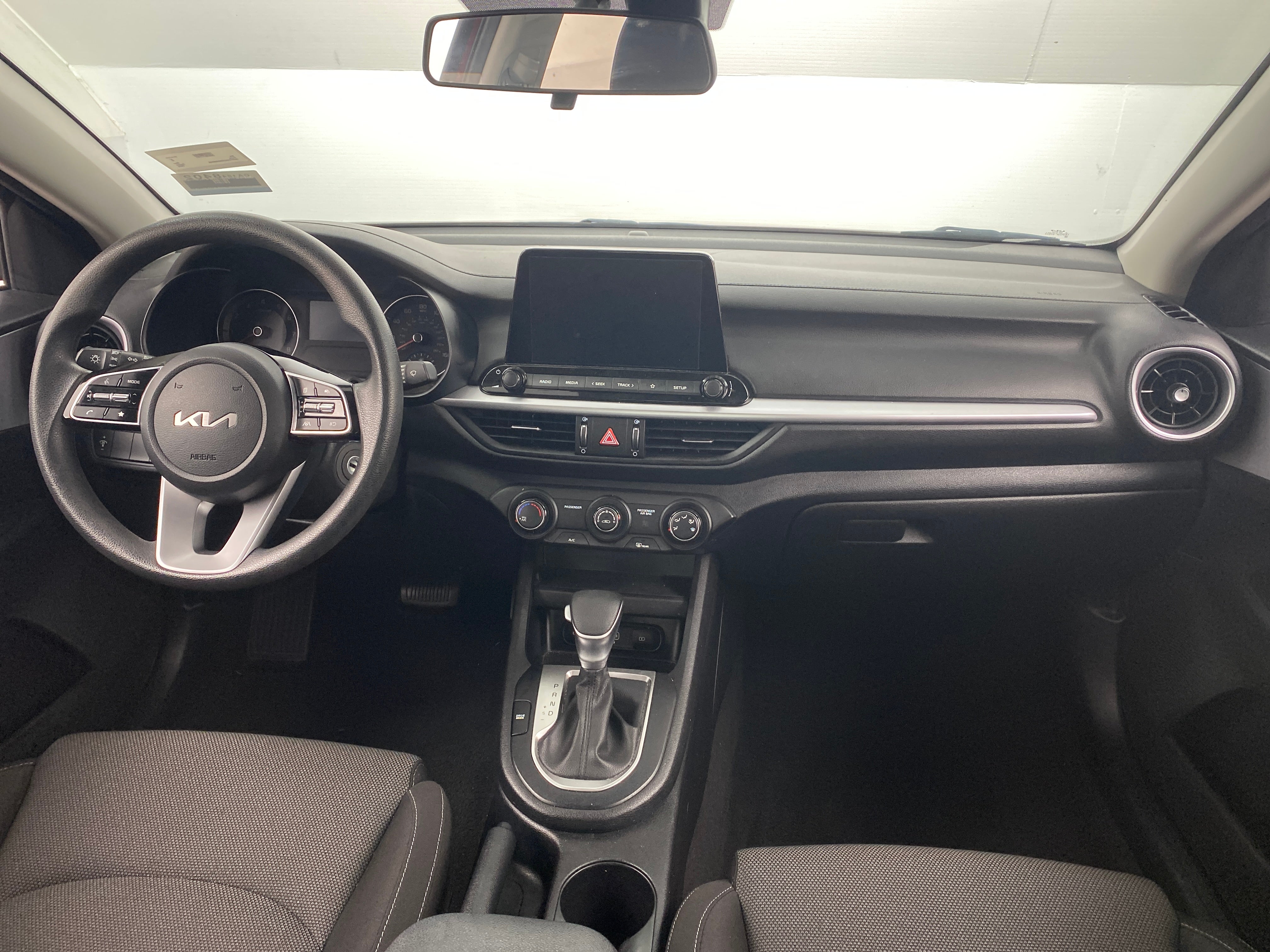 2024 Kia Forte LXS 3