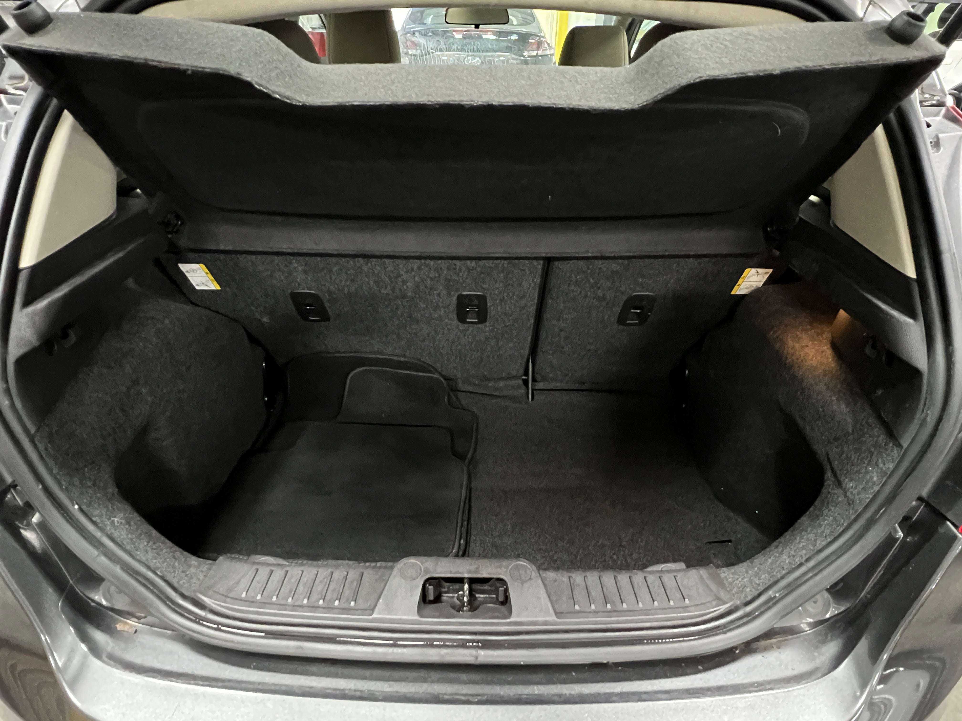 2018 Ford Fiesta SE 7