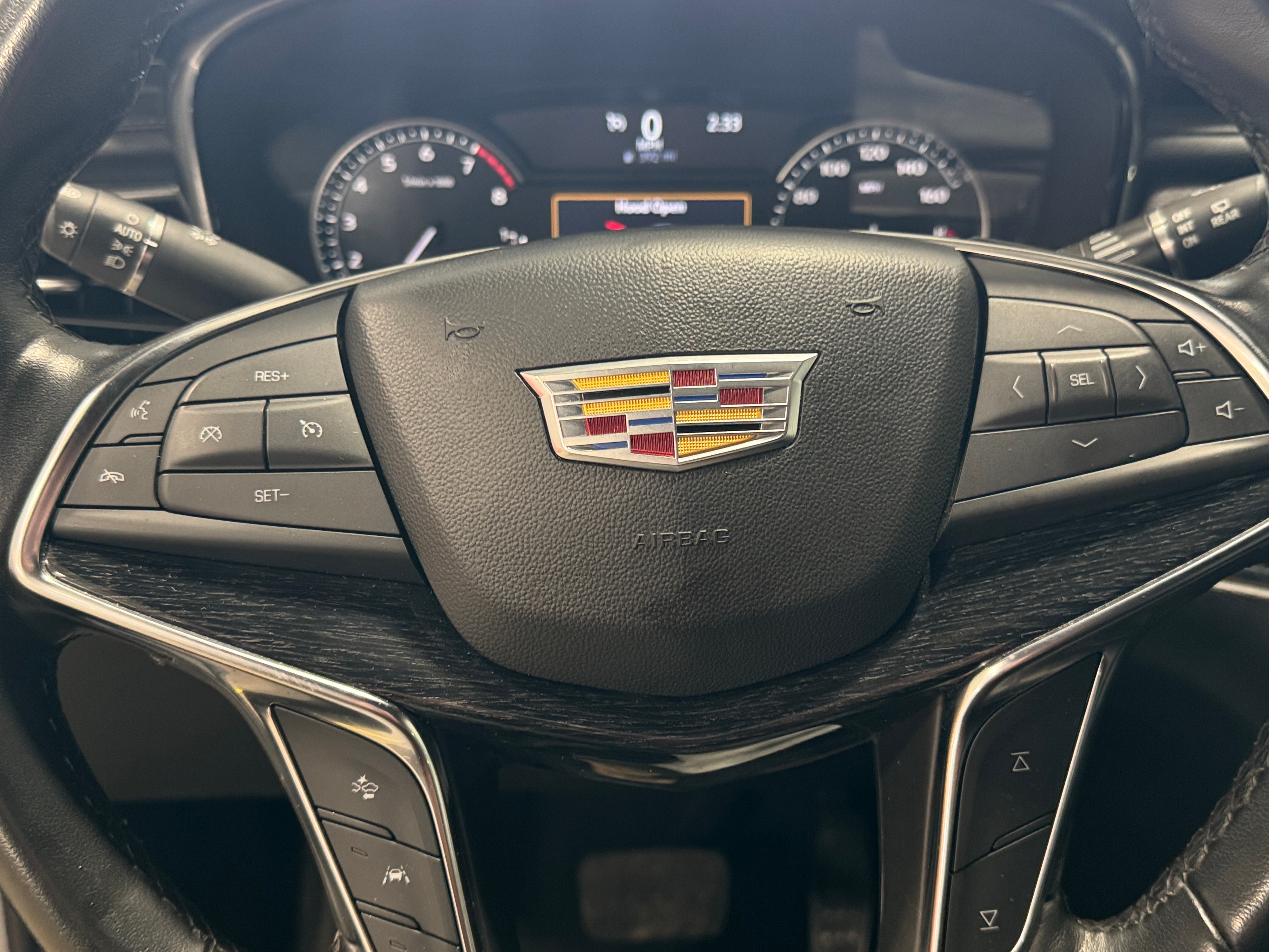 2023 Cadillac XT5 Premium Luxury 4
