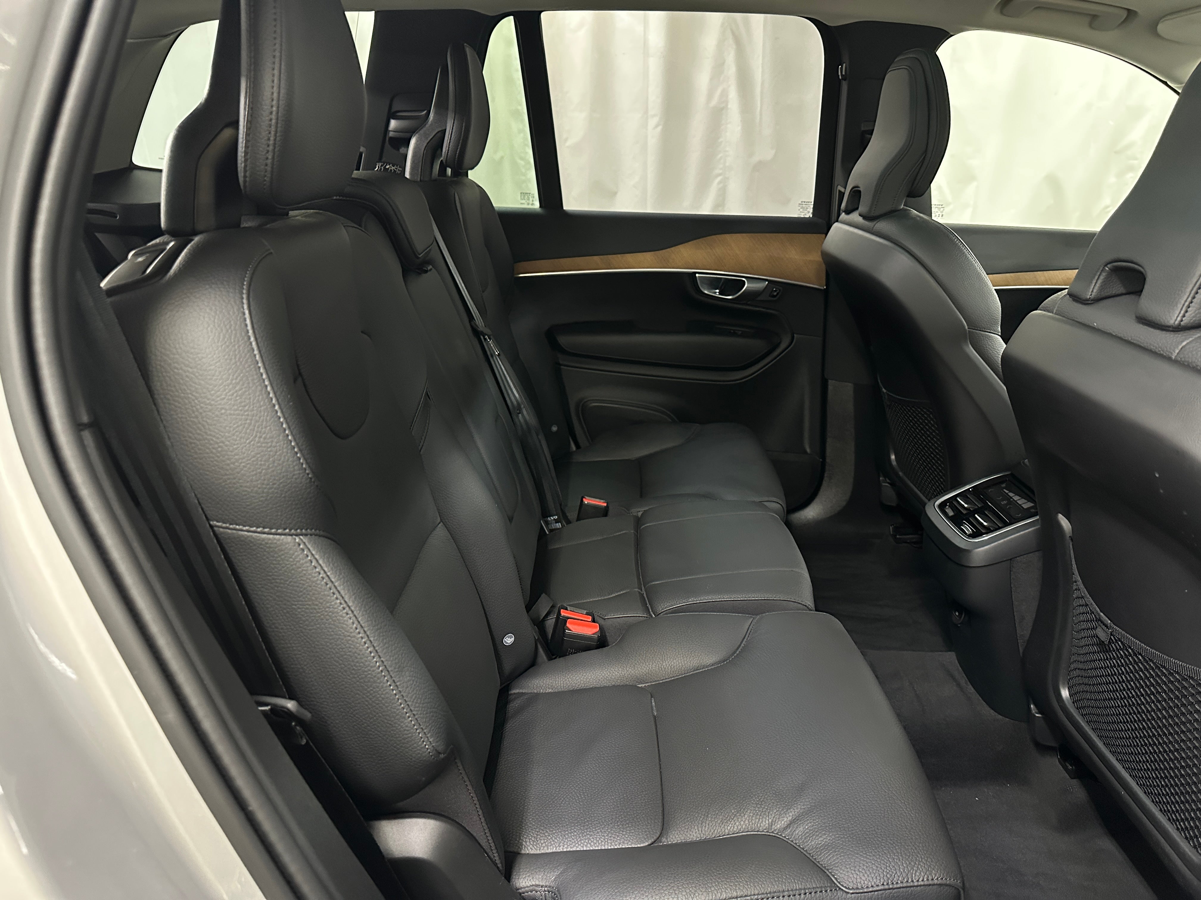 2024 Volvo XC90 B5 Plus 5