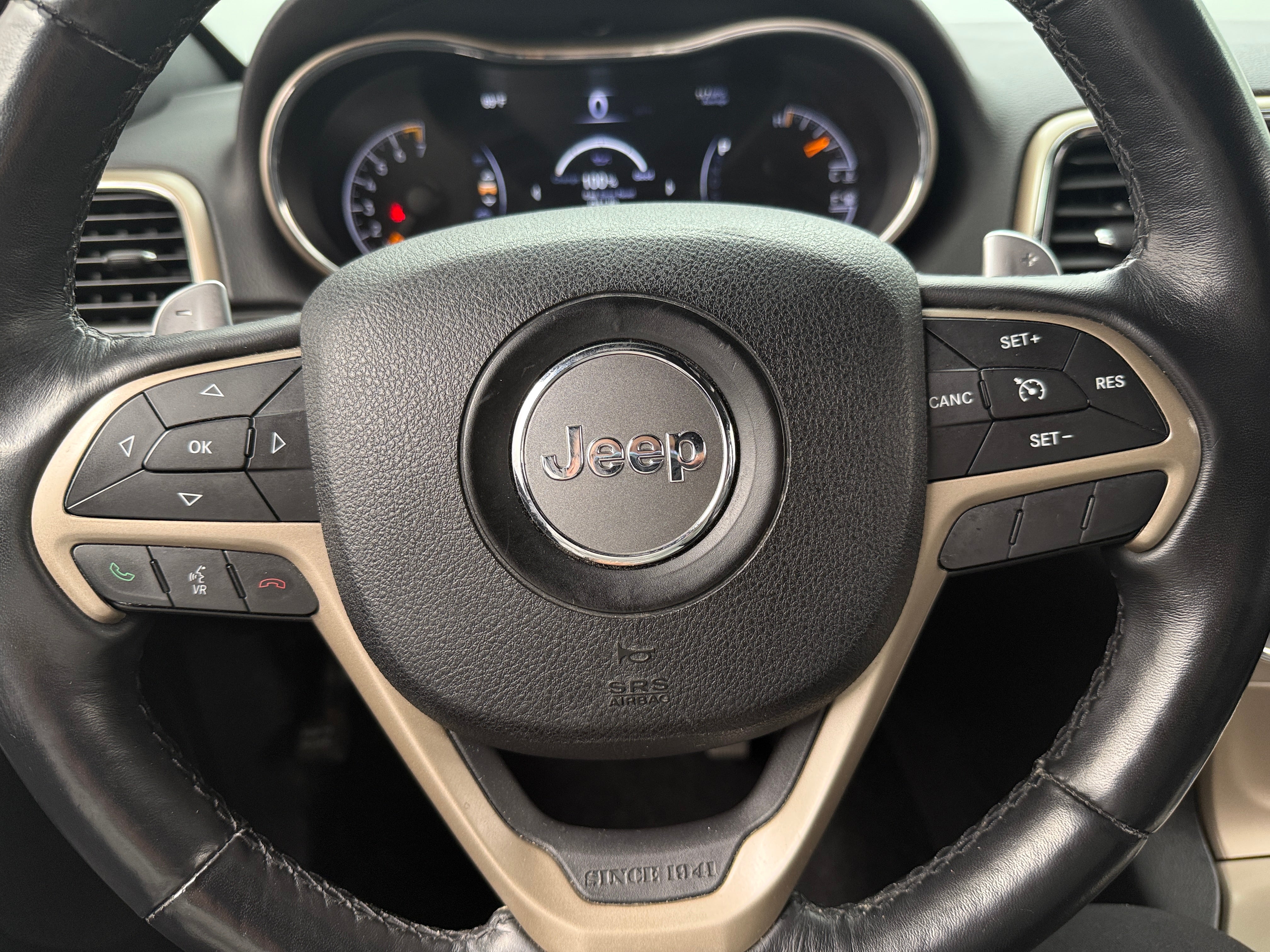 2015 Jeep Grand Cherokee Limited Edition 4
