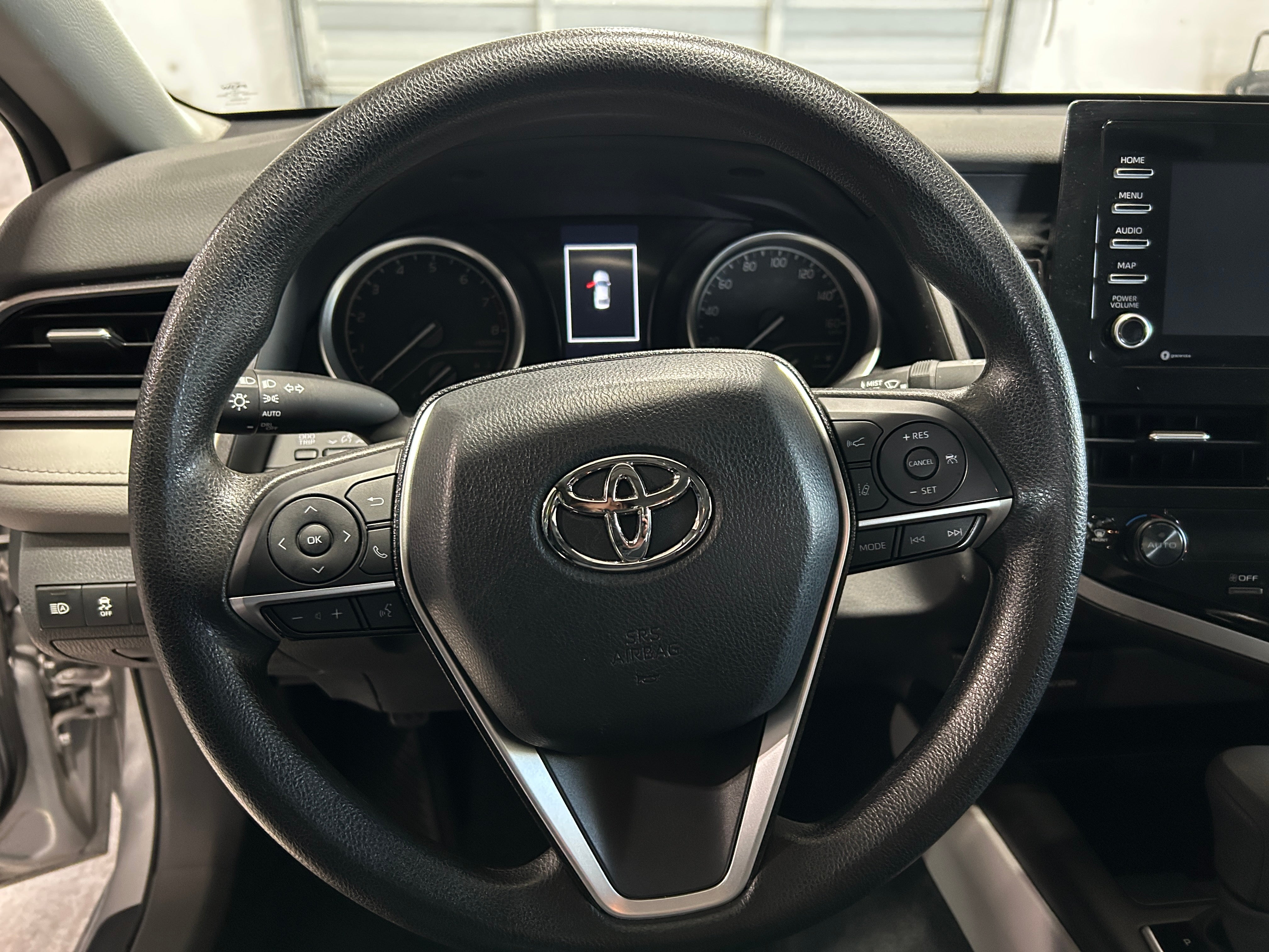 2023 Toyota Camry LE 5