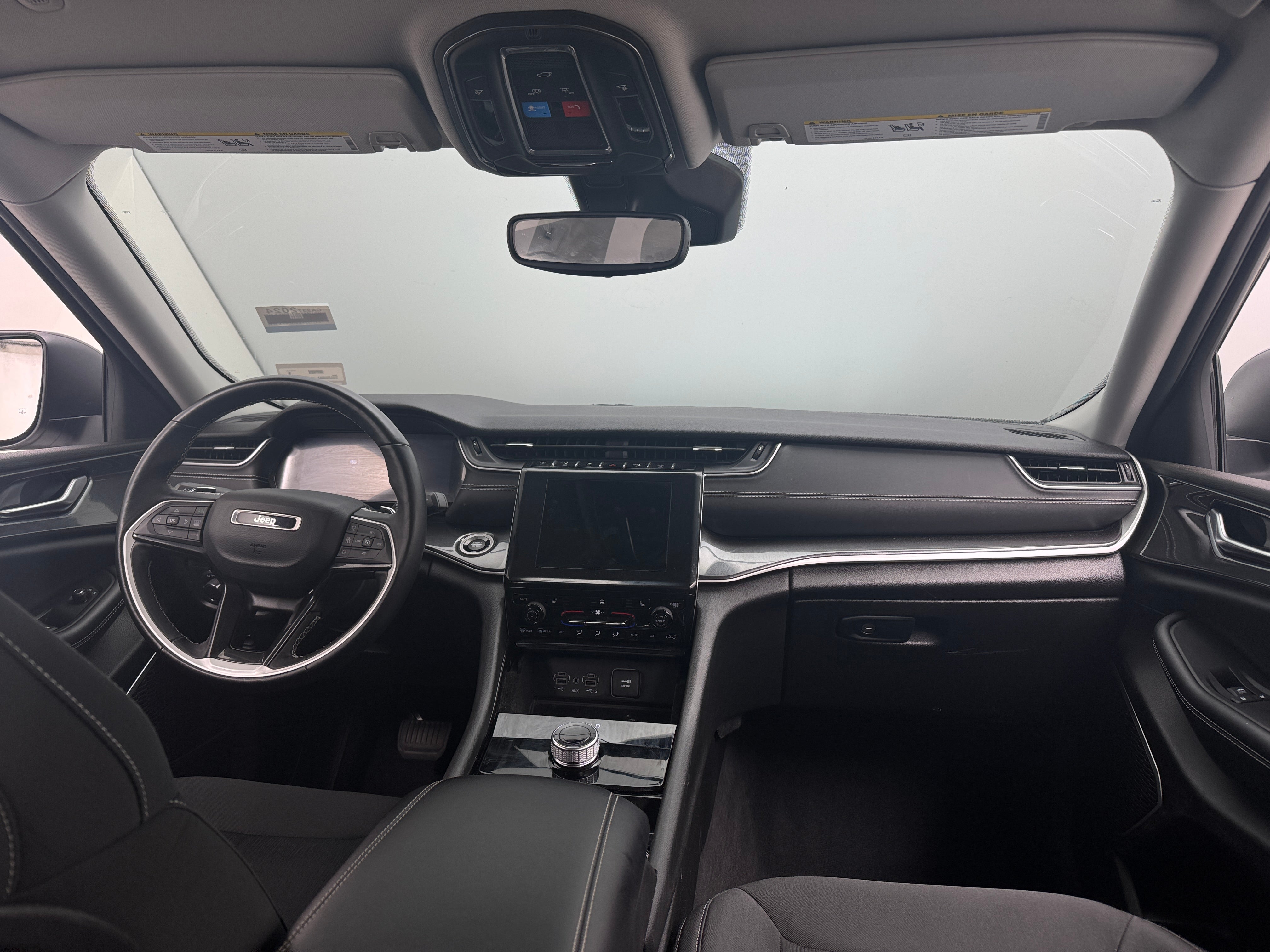 2022 Jeep Grand Cherokee L Laredo 3