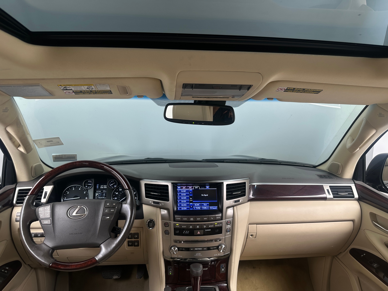 Thumbnail: 2014 Lexus LX - 2