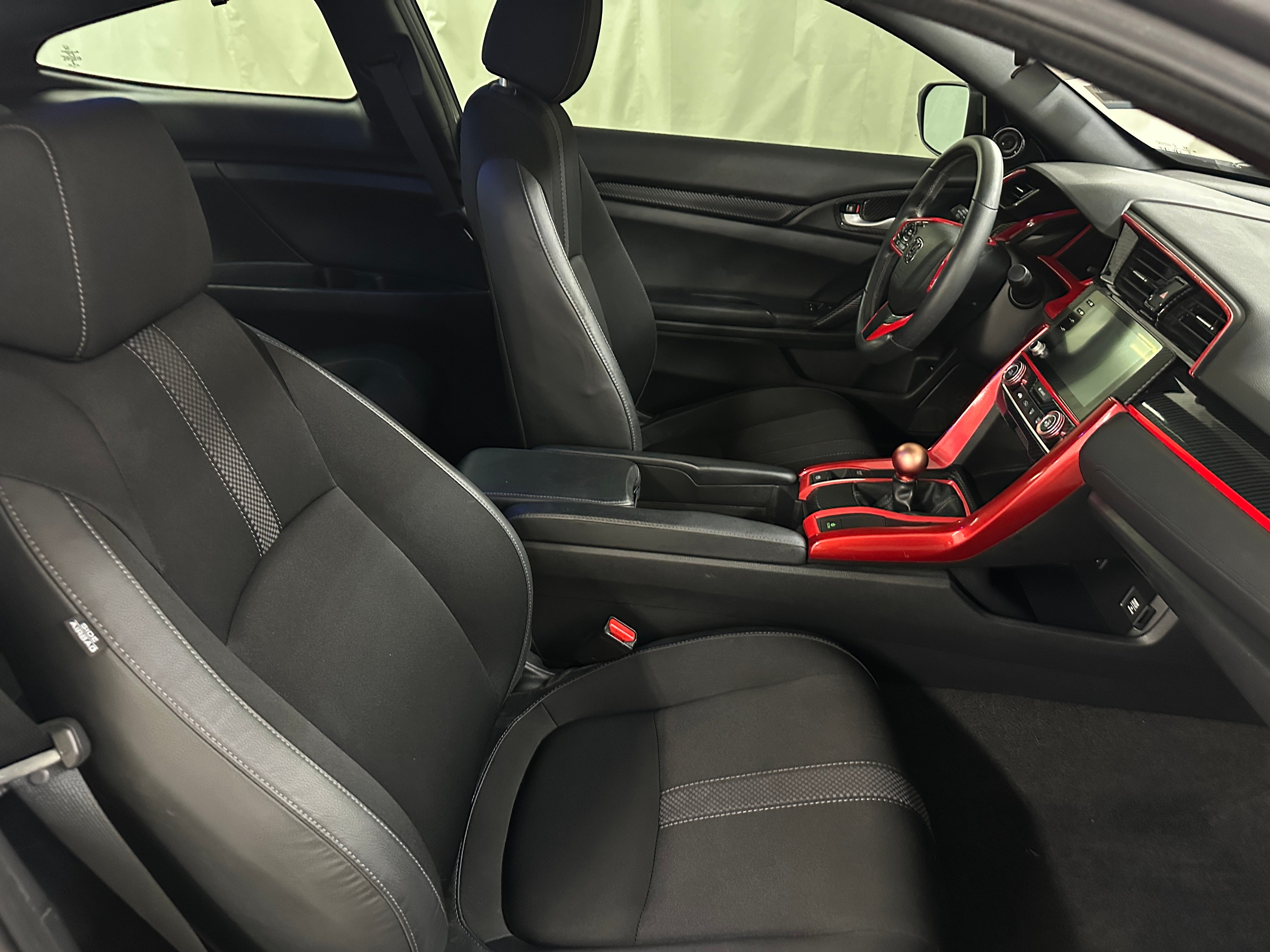 2020 Honda Civic Sport 2