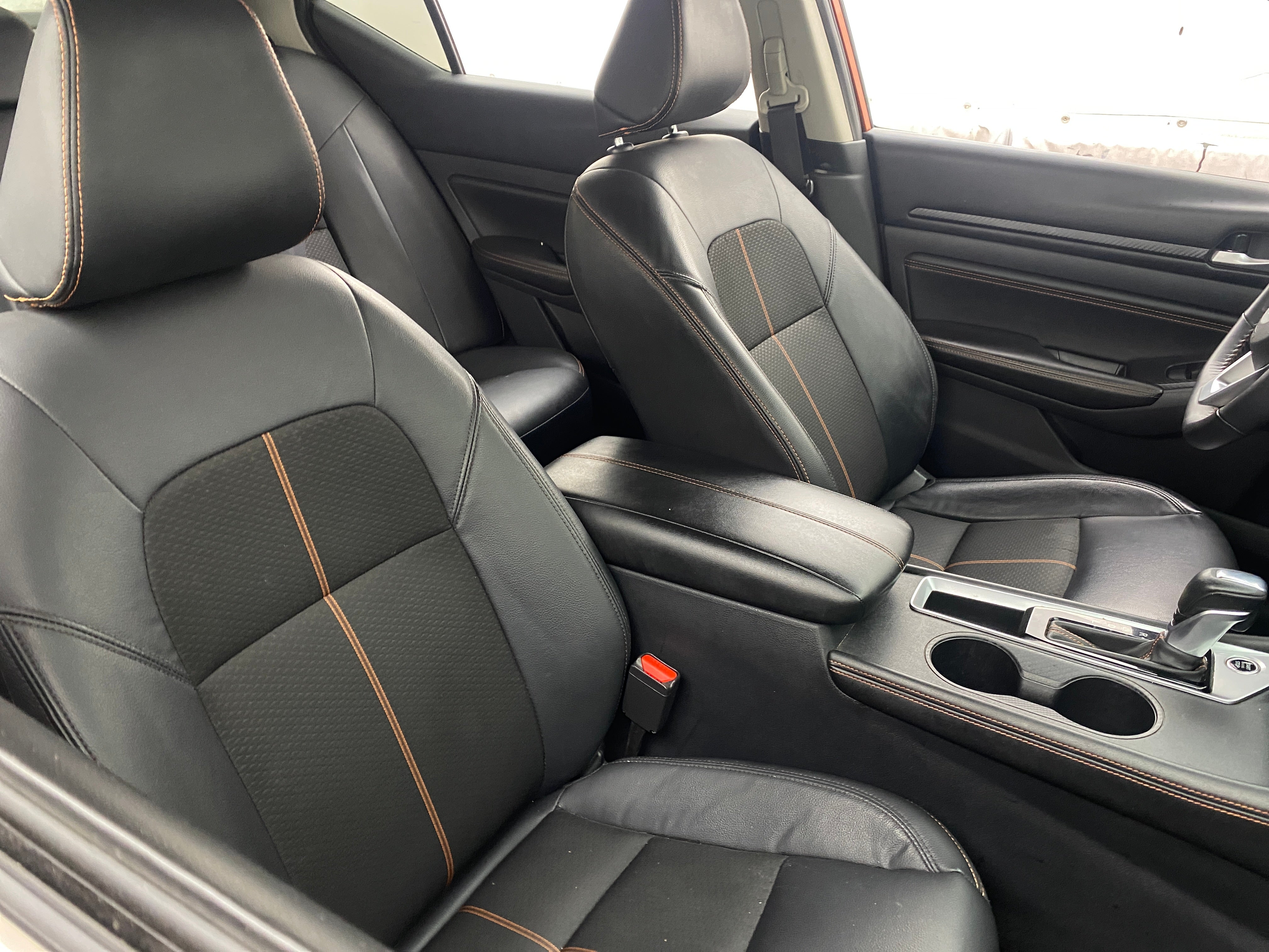 2021 Nissan Altima SR 2