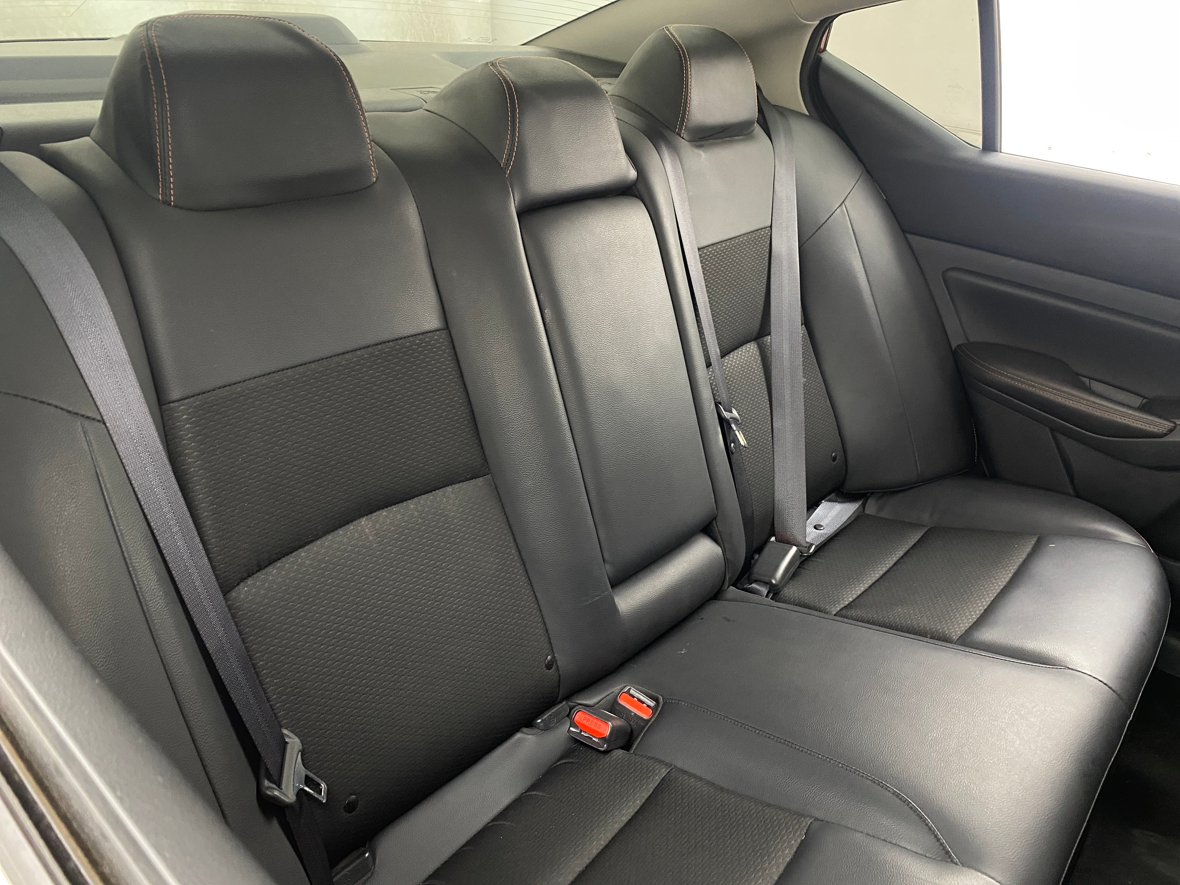 2021 Nissan Altima SR 6